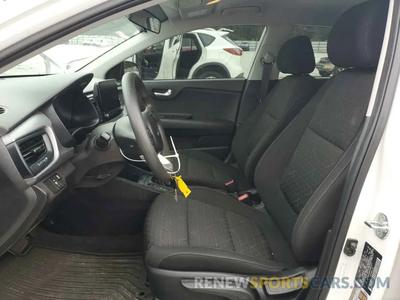 7 Photograph of a damaged car 3KPA24AD6PE604127 KIA RIO 2023