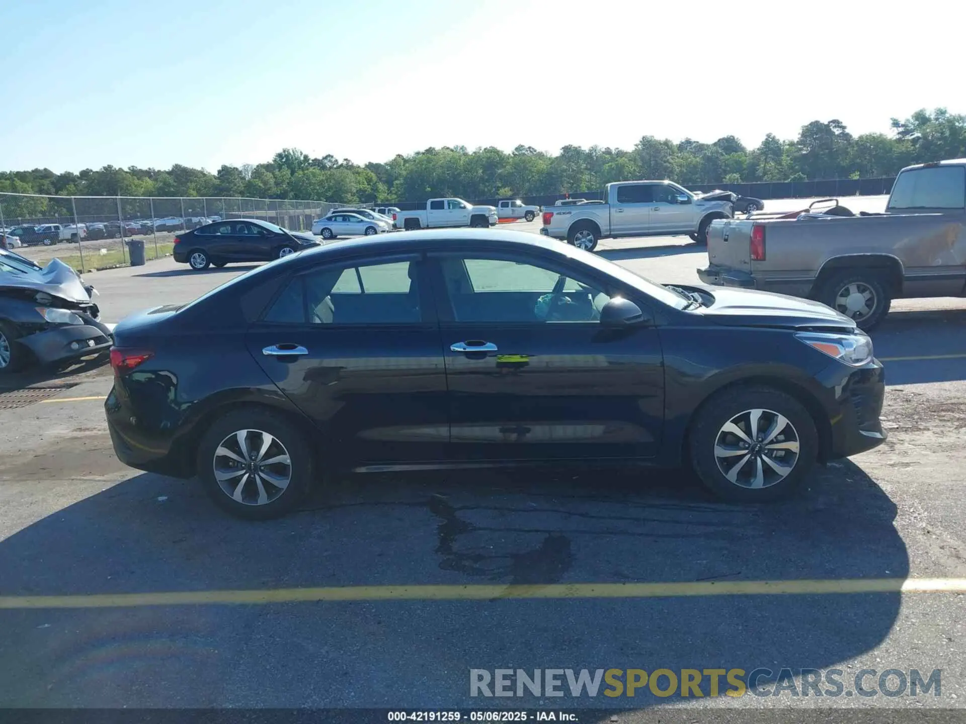 13 Photograph of a damaged car 3KPA24AD7PE540485 KIA RIO 2023