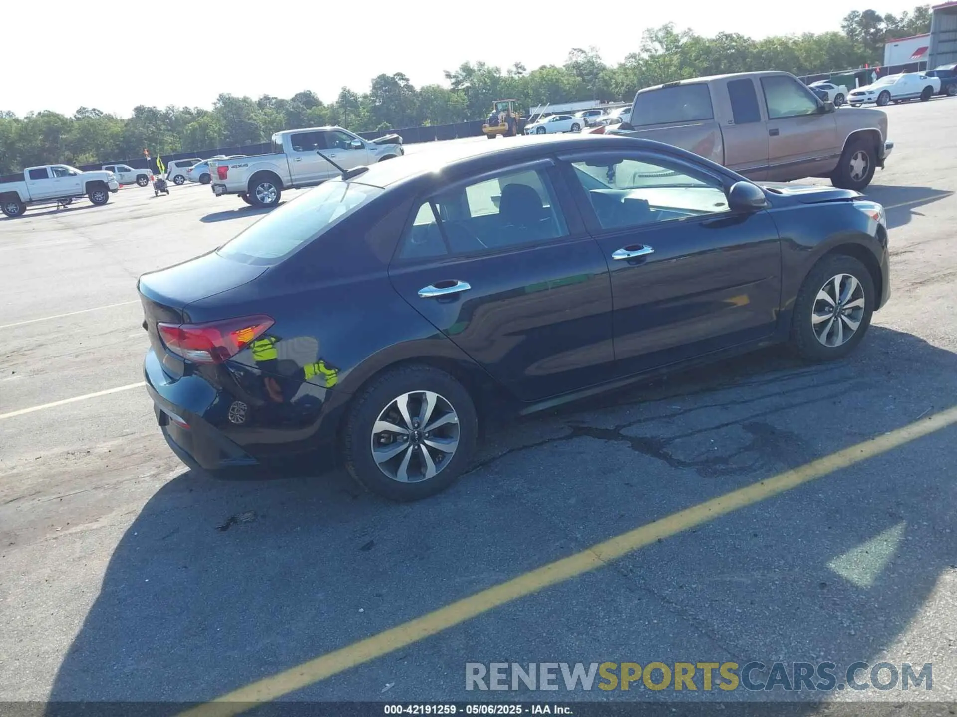 4 Photograph of a damaged car 3KPA24AD7PE540485 KIA RIO 2023