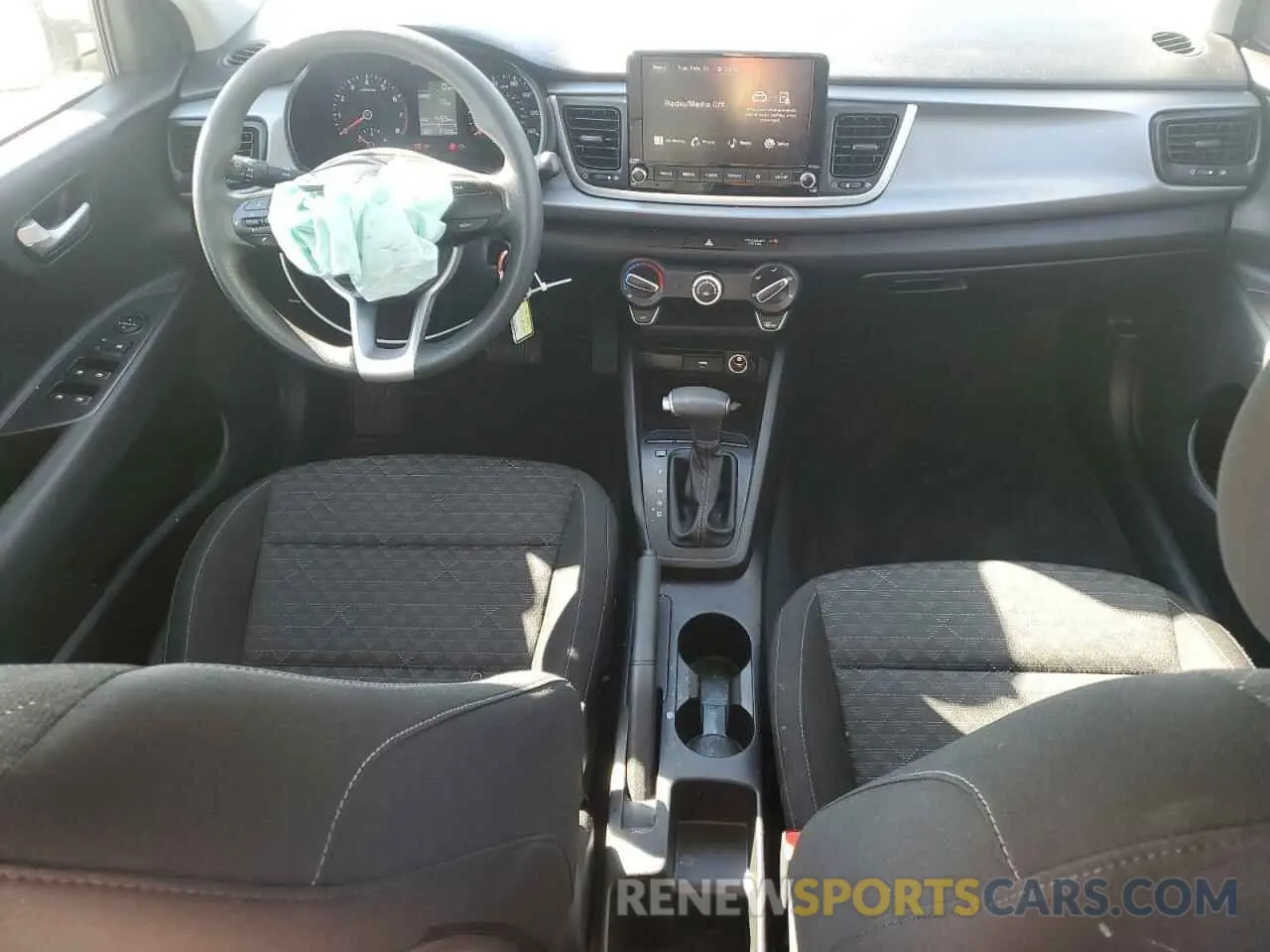 8 Фотография поврежденного автомобиля 3KPA24AD7PE629473 KIA RIO 2023