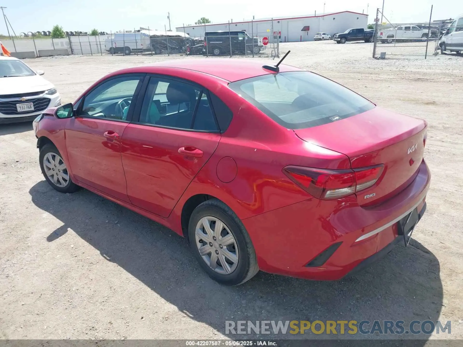 3 Фотография поврежденного автомобиля 3KPA24AD8PE584723 KIA RIO 2023