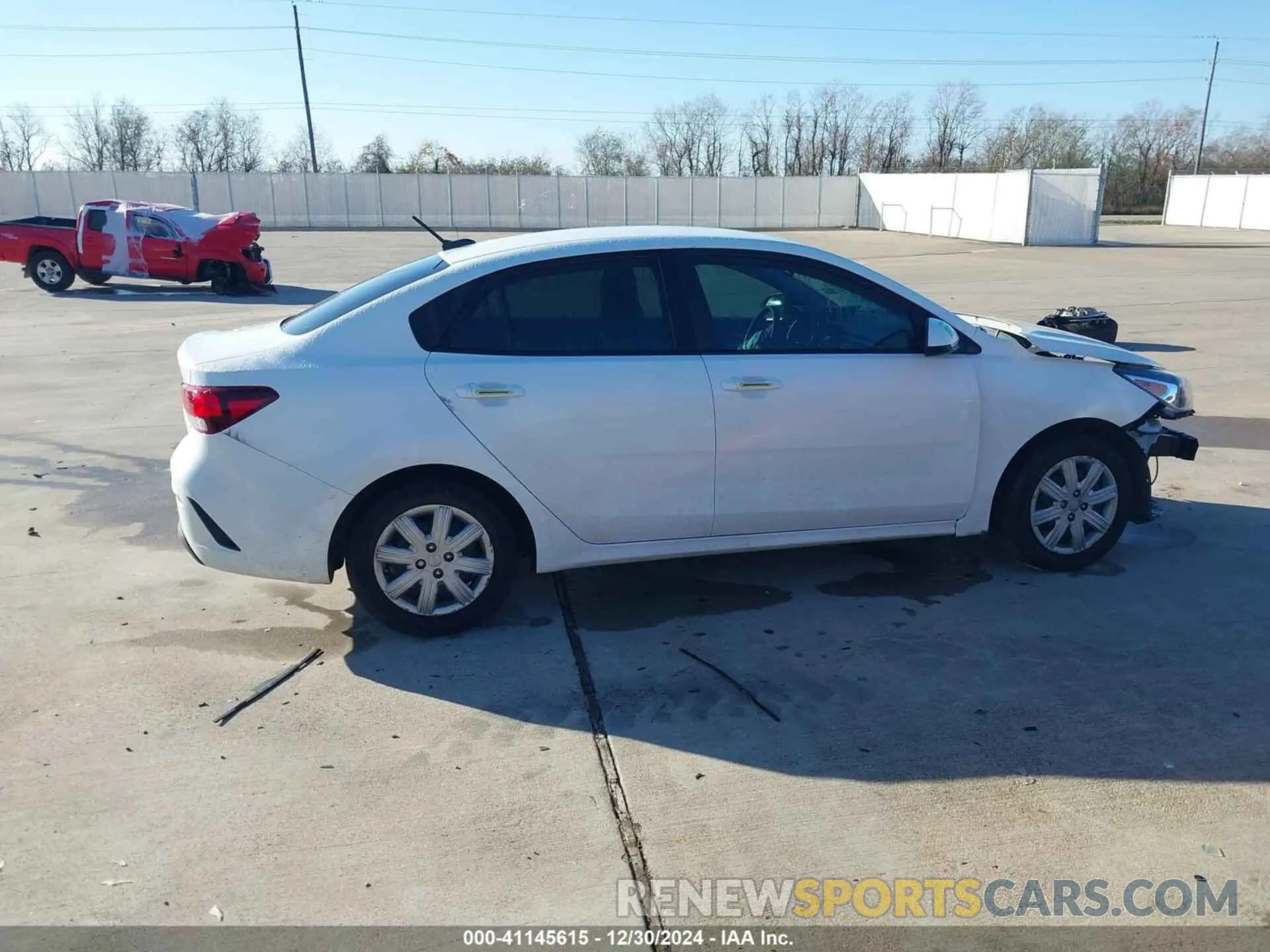 12 Фотография поврежденного автомобиля 3KPA24AD9PE567364 KIA RIO 2023
