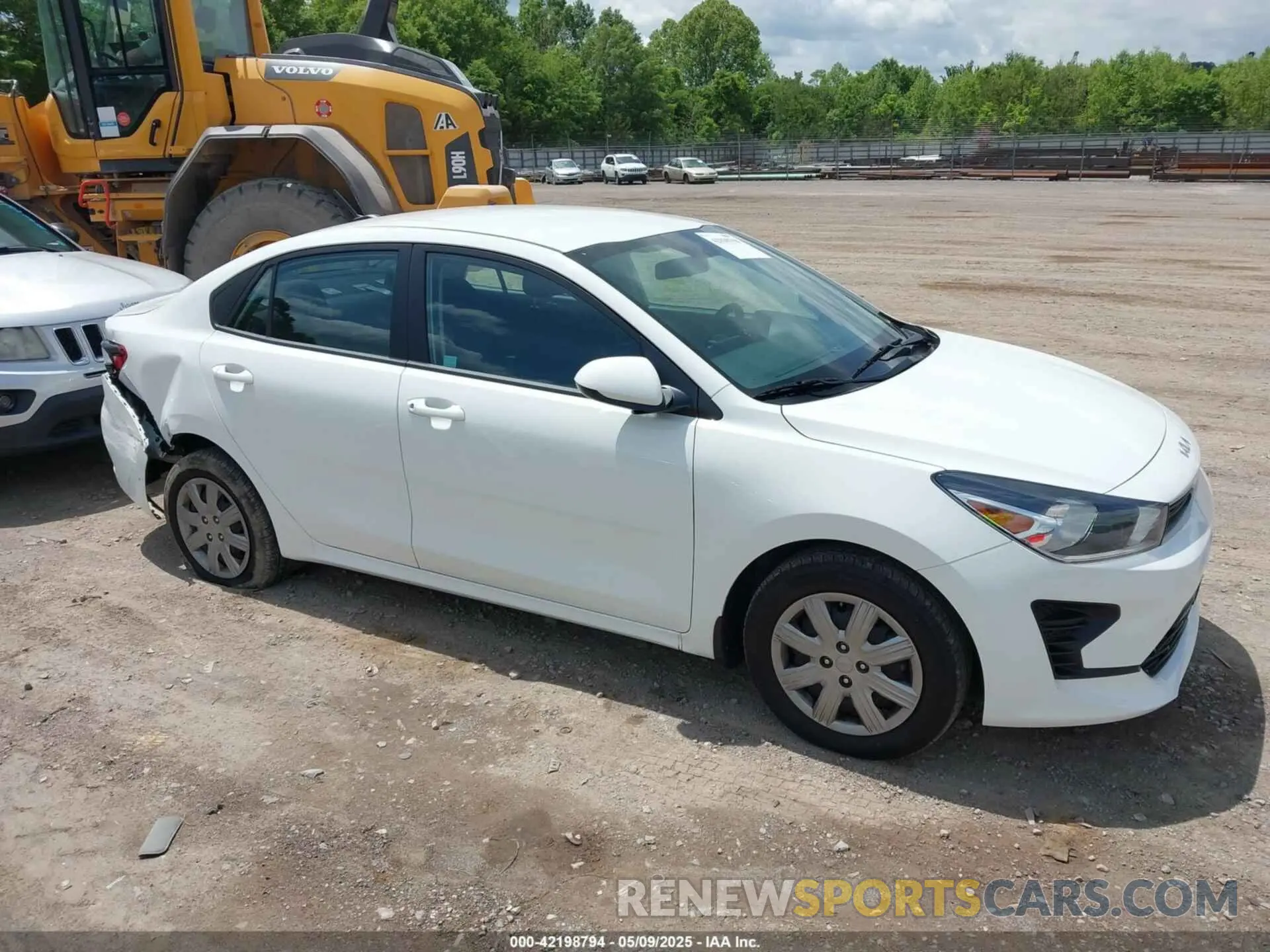 13 Photograph of a damaged car 3KPA24ADXPE613557 KIA RIO 2023