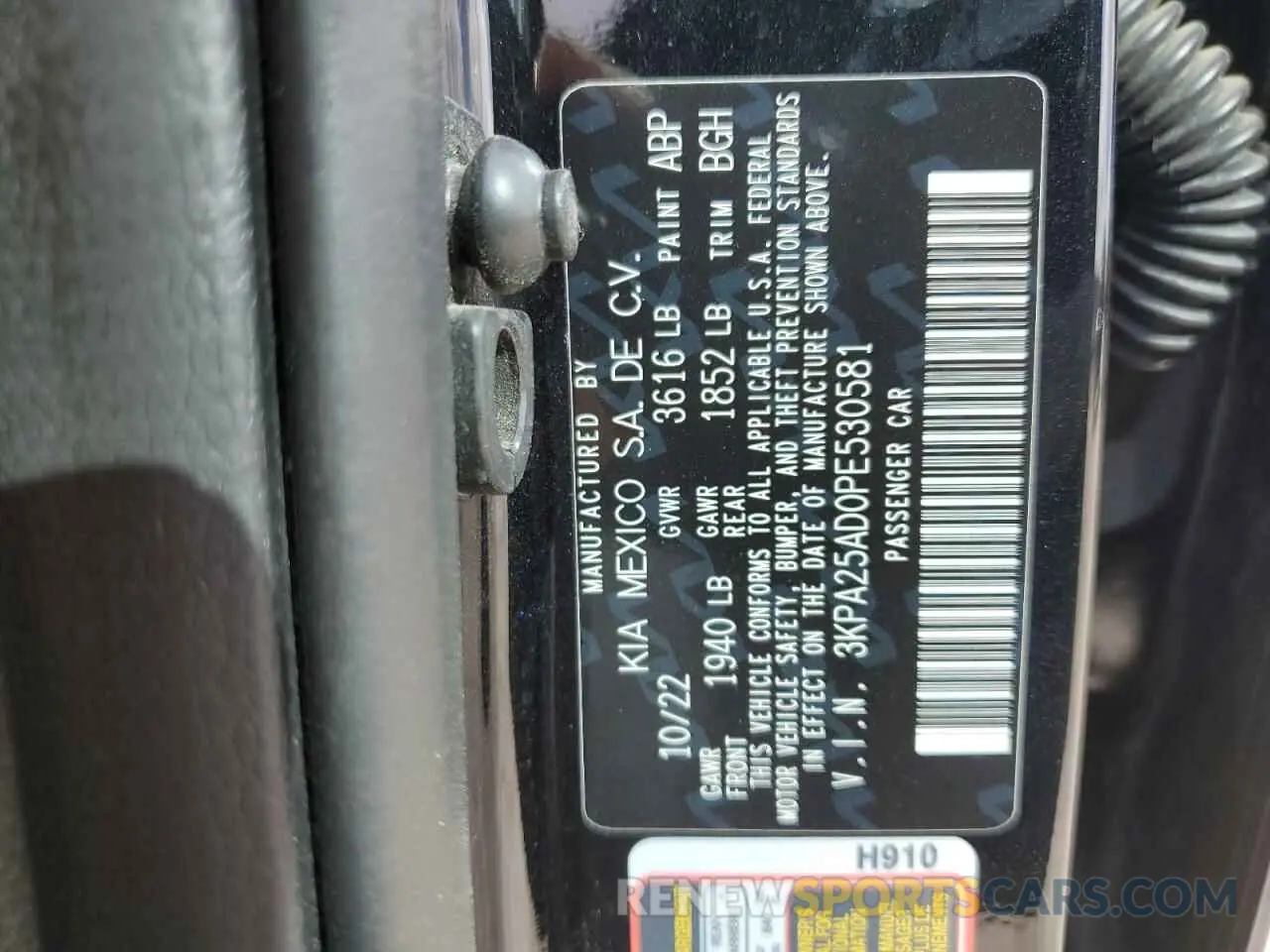 12 Photograph of a damaged car 3KPA25AD0PE530581 KIA RIO 2023