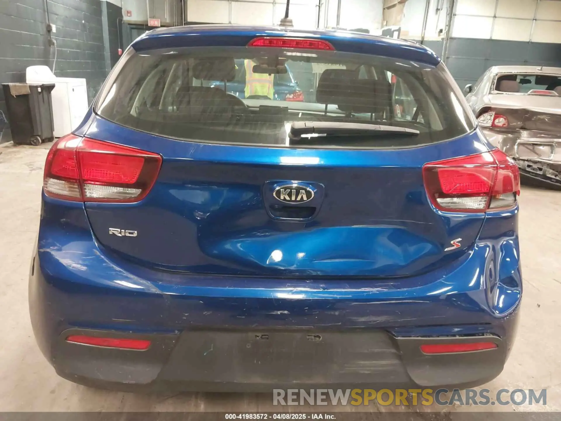 17 Фотография поврежденного автомобиля 3KPA25AD4LE316493 KIA RIO 5-DOOR 2020