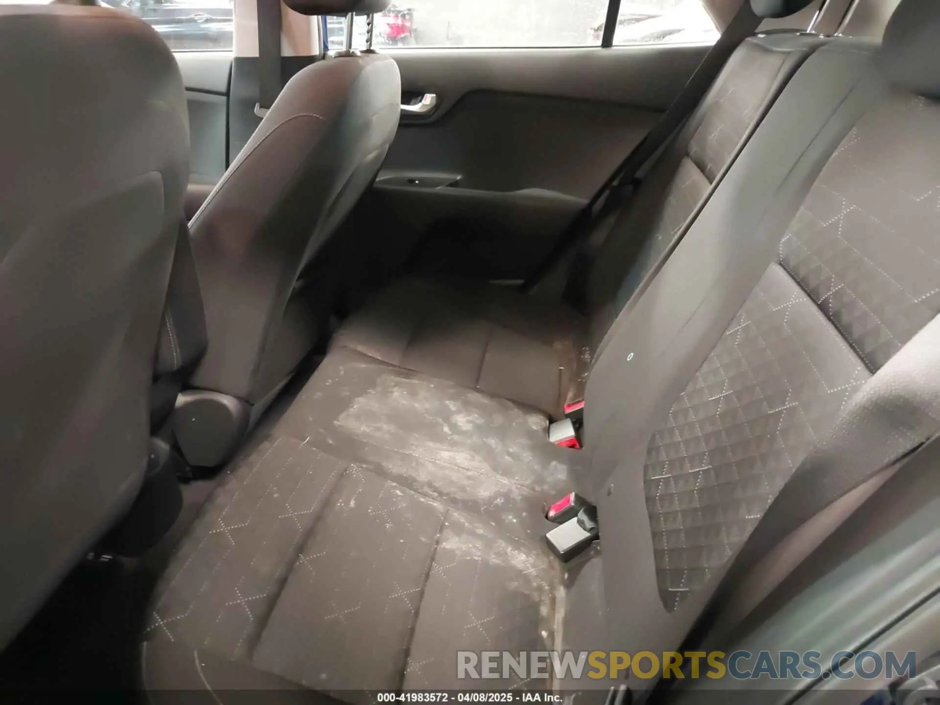 8 Фотография поврежденного автомобиля 3KPA25AD4LE316493 KIA RIO 5-DOOR 2020