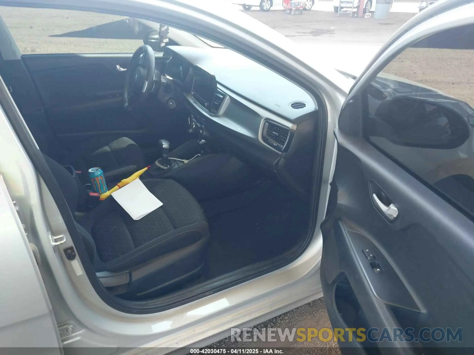 5 Photograph of a damaged car 3KPA25ADXME431472 KIA RIO 5-DOOR 2021