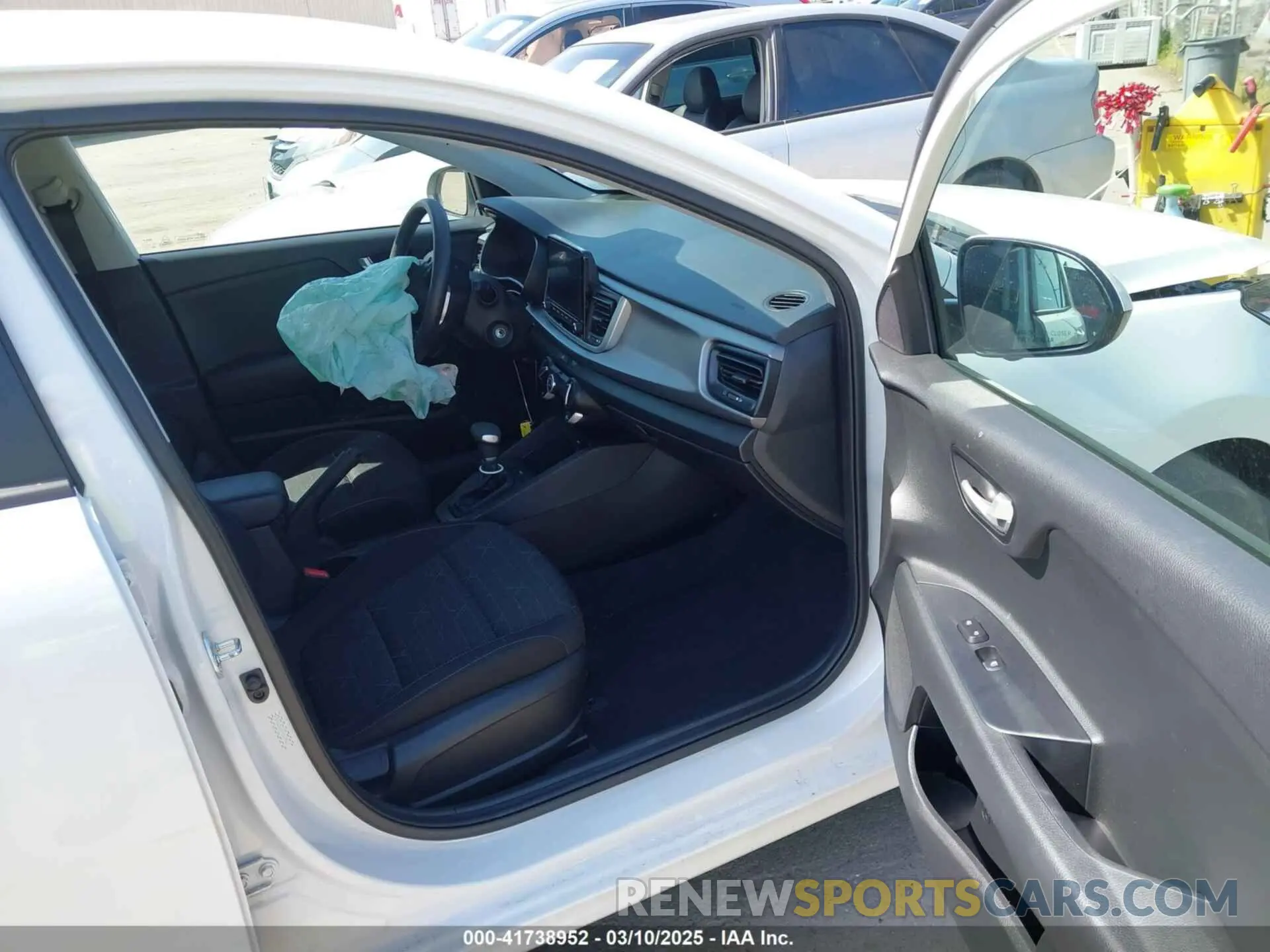 5 Фотография поврежденного автомобиля 3KPA25AD0PE629868 KIA RIO 5-DOOR 2023