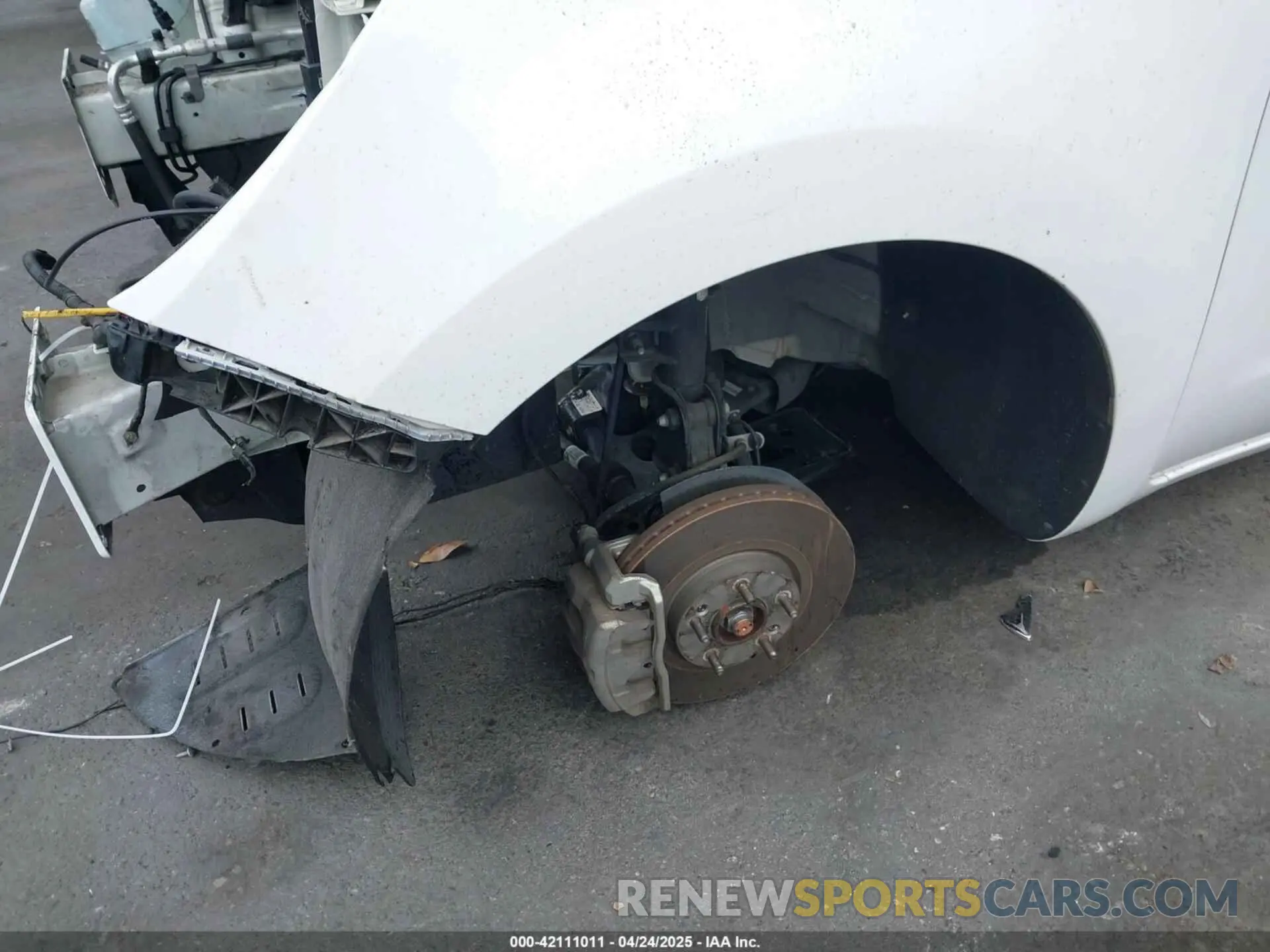 12 Photograph of a damaged car KNDMB5C10K6569511 KIA SEDONA 2019