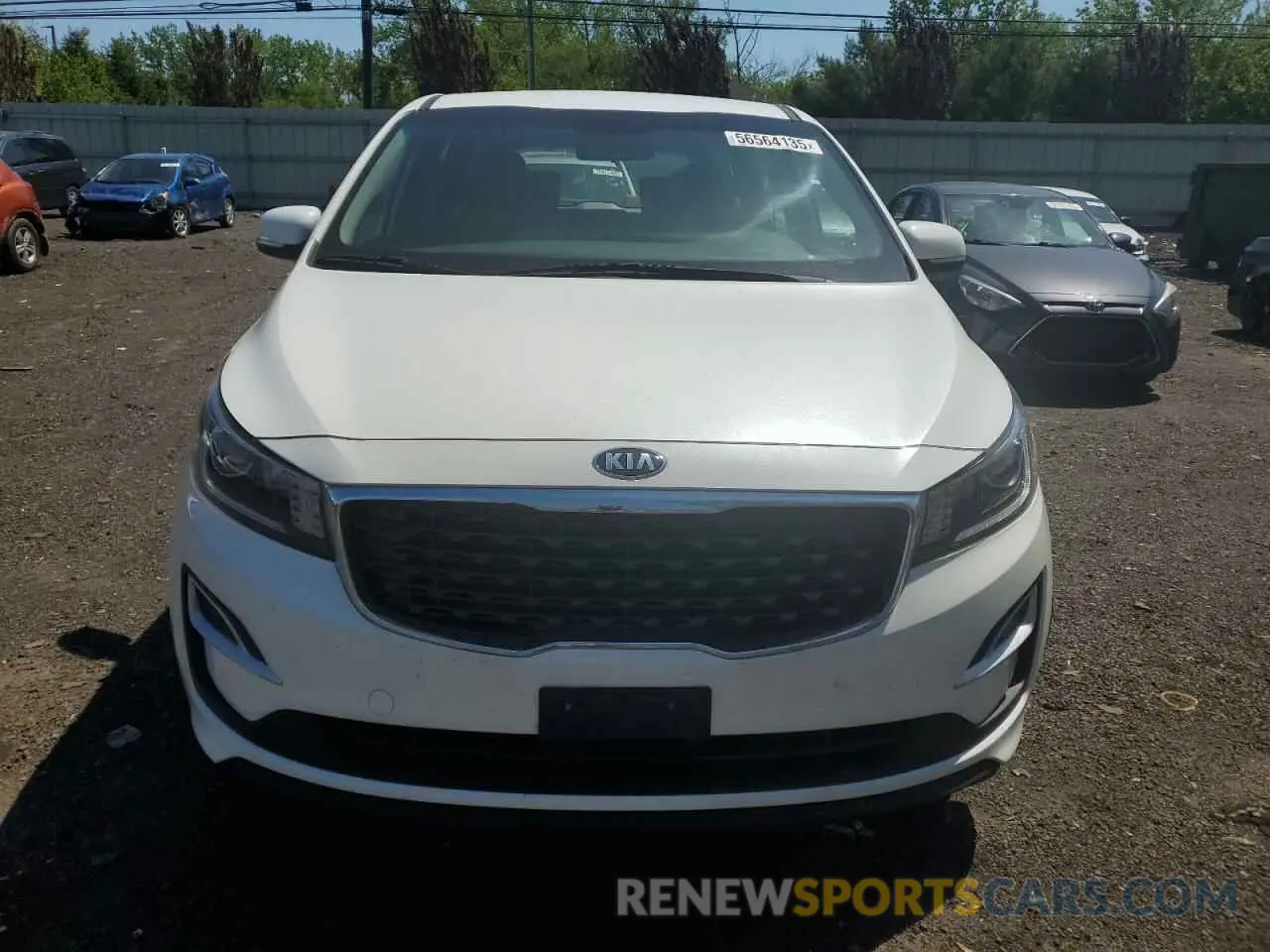 5 Фотография поврежденного автомобиля KNDMA5C19L6617401 KIA SEDONA 2020