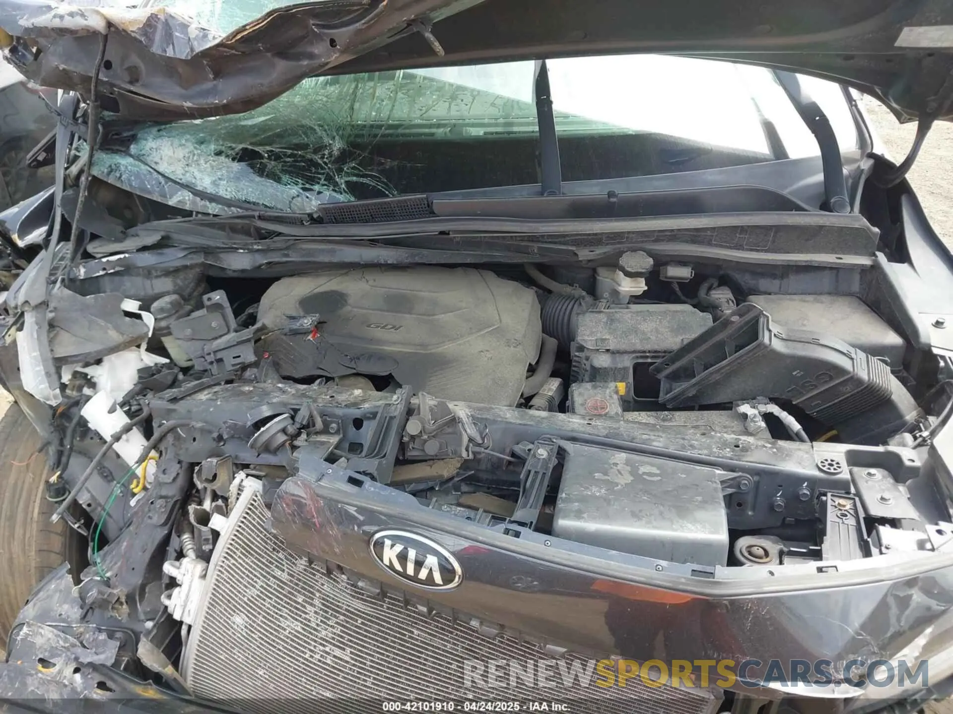 10 Фотография поврежденного автомобиля KNDMB5C11L6642869 KIA SEDONA 2020