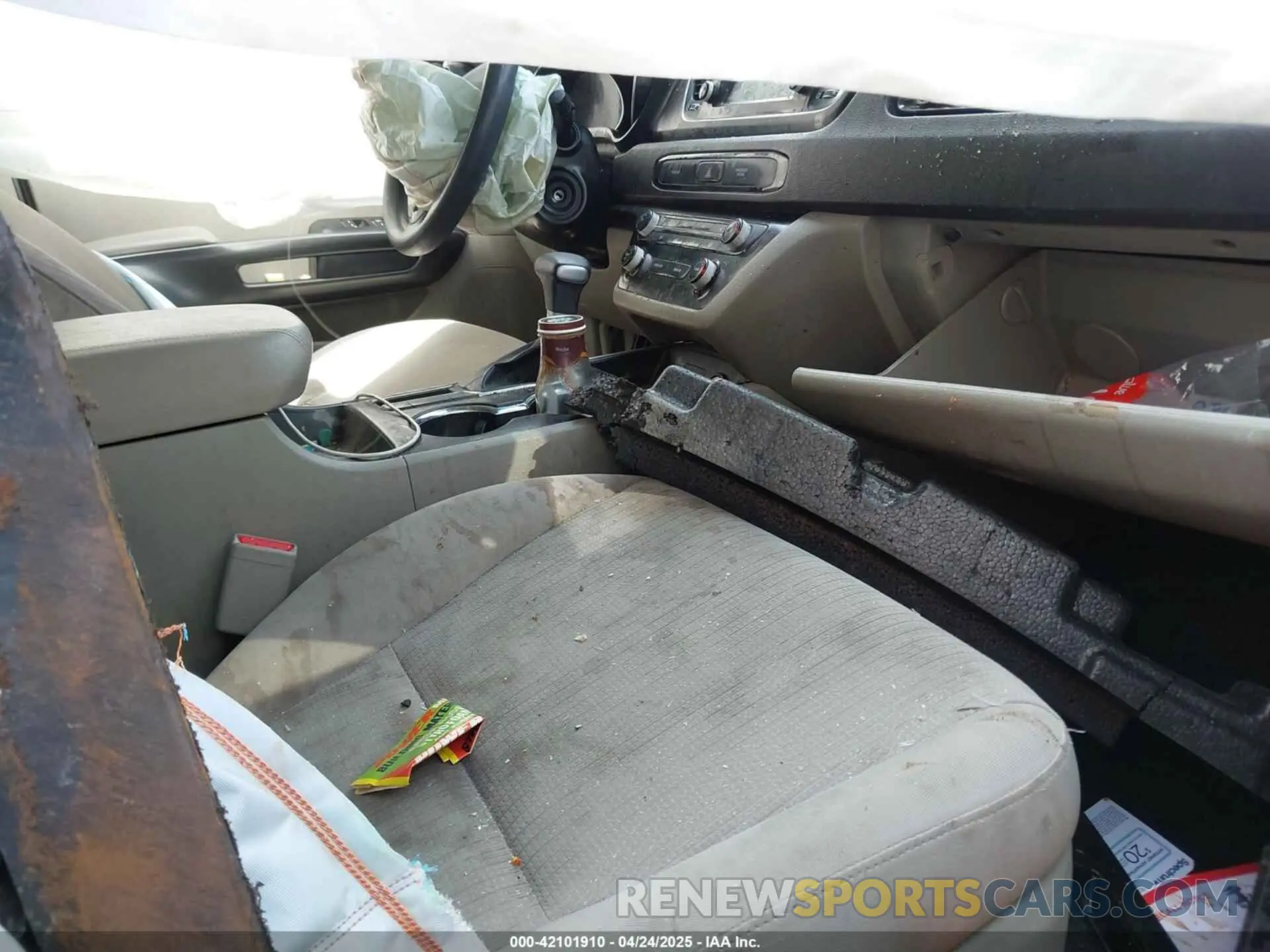 5 Фотография поврежденного автомобиля KNDMB5C11L6642869 KIA SEDONA 2020