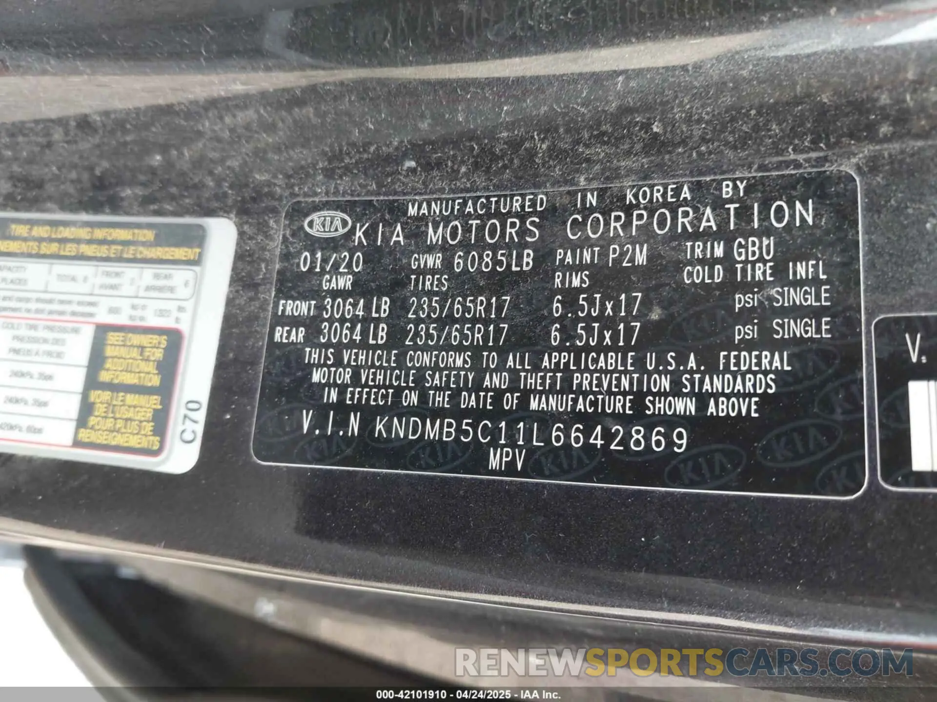 9 Фотография поврежденного автомобиля KNDMB5C11L6642869 KIA SEDONA 2020