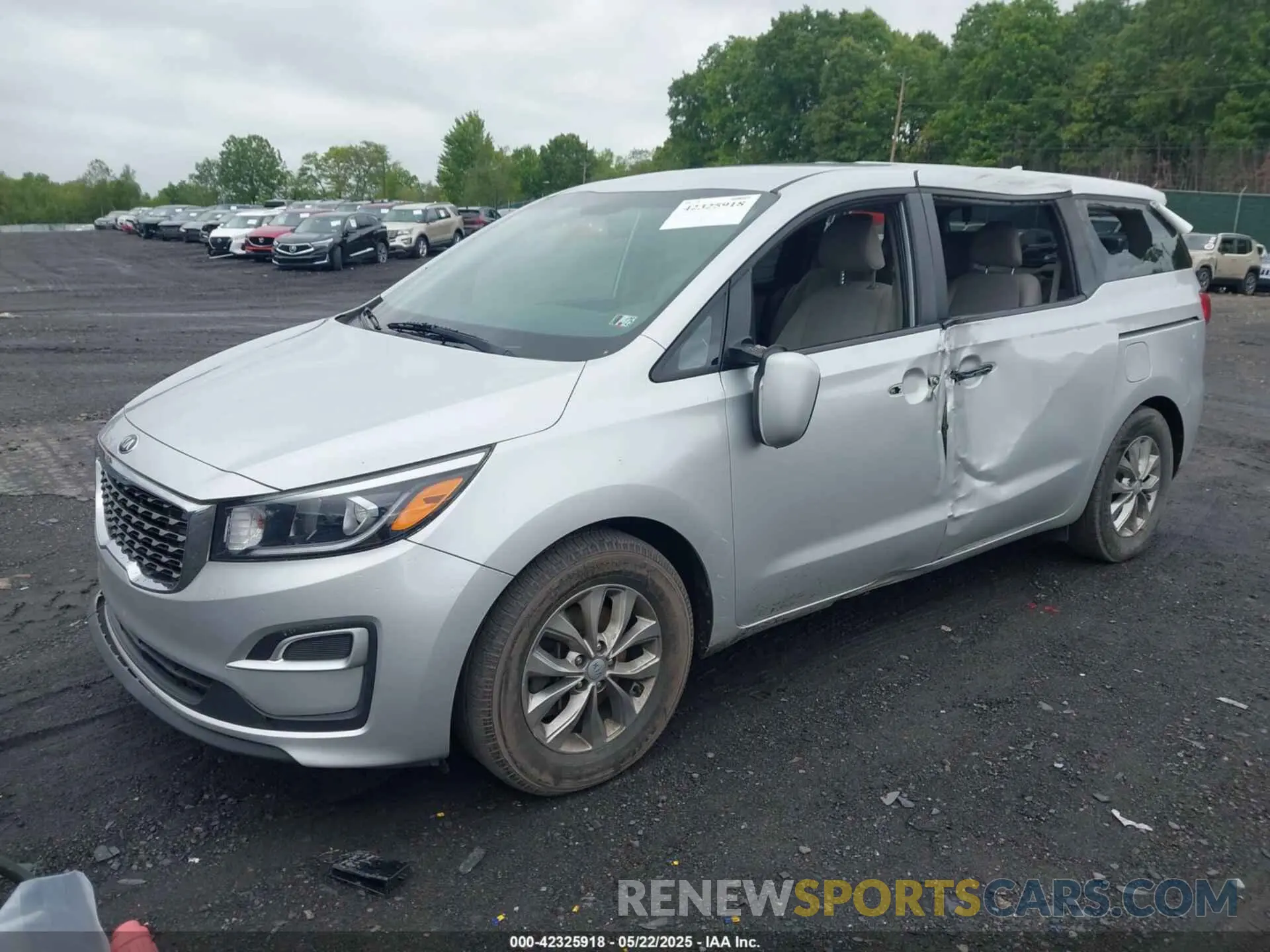 2 Фотография поврежденного автомобиля KNDMB5C16L6596326 KIA SEDONA 2020
