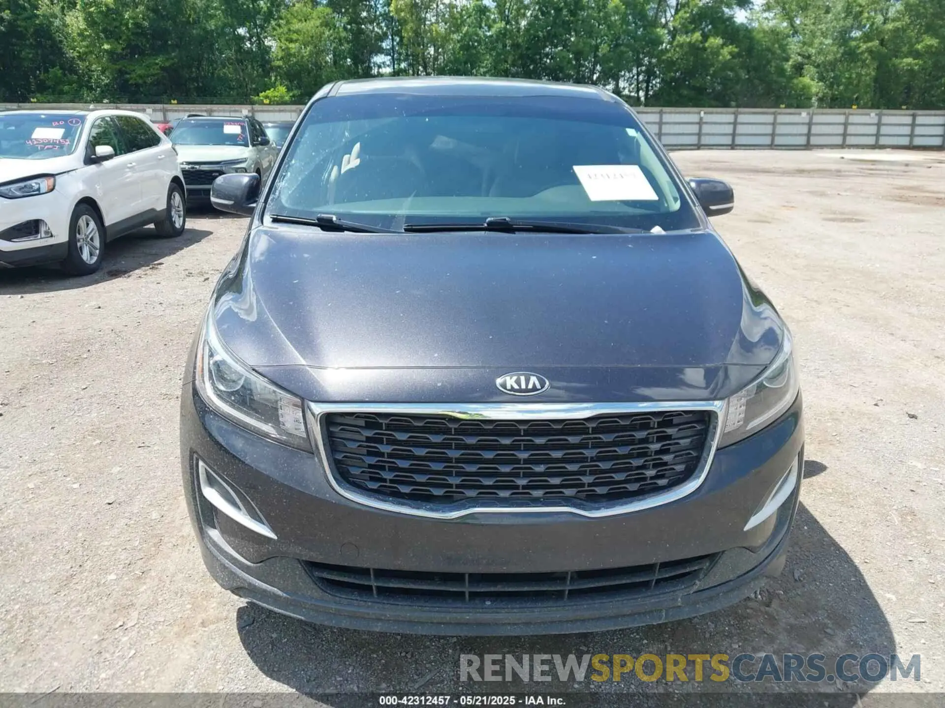12 Фотография поврежденного автомобиля KNDMB5C19L6657829 KIA SEDONA 2020