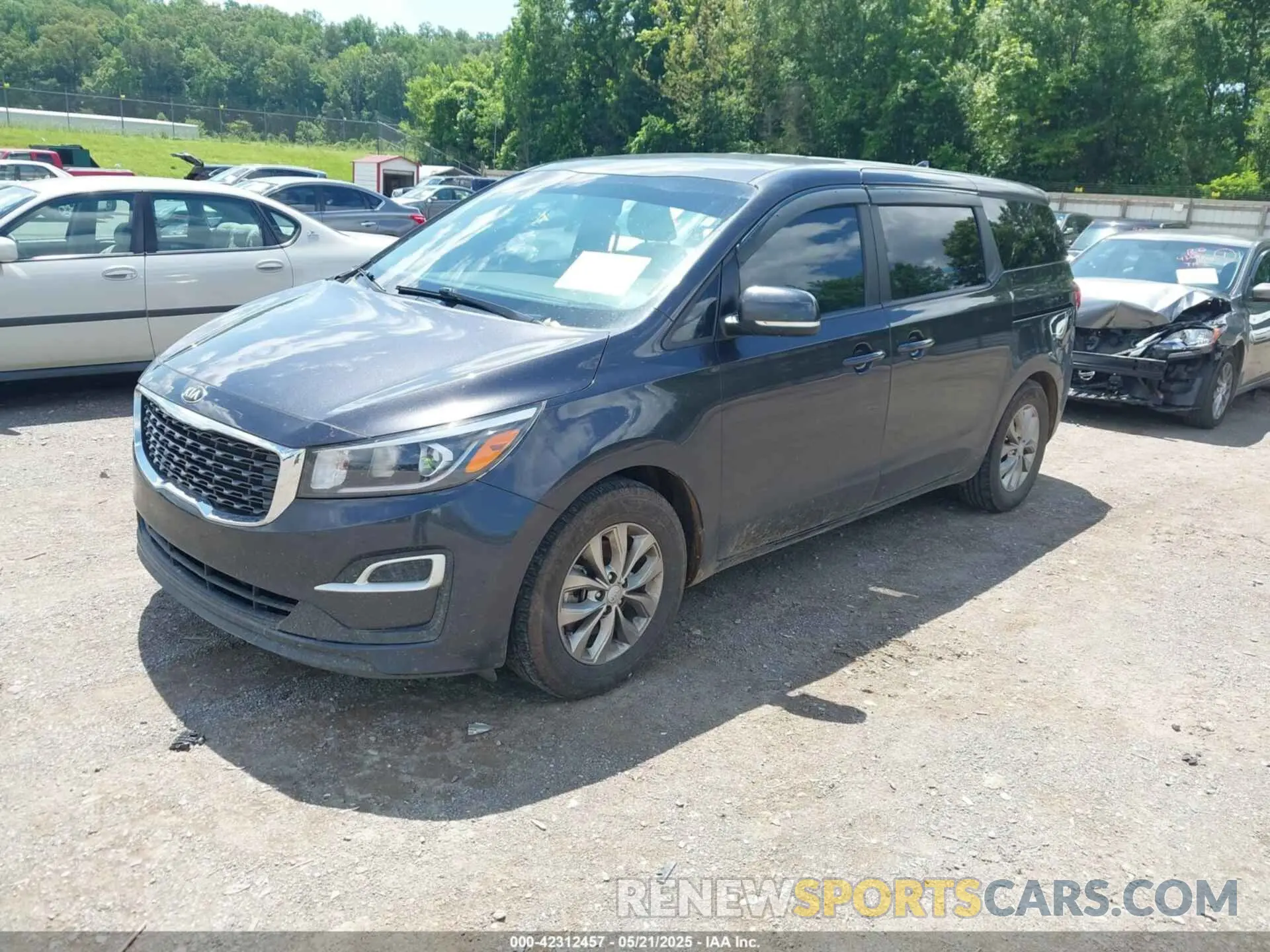 2 Фотография поврежденного автомобиля KNDMB5C19L6657829 KIA SEDONA 2020