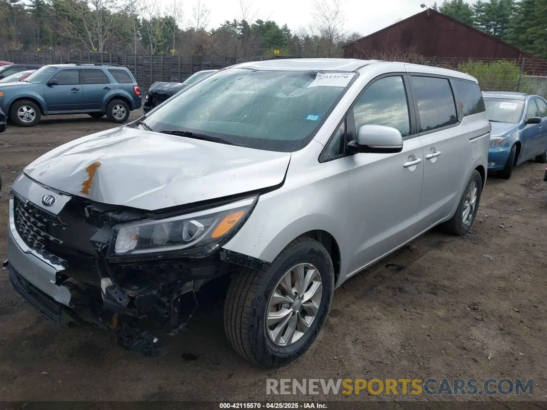 2 Photograph of a damaged car KNDMB5C11M6675162 KIA SEDONA 2021