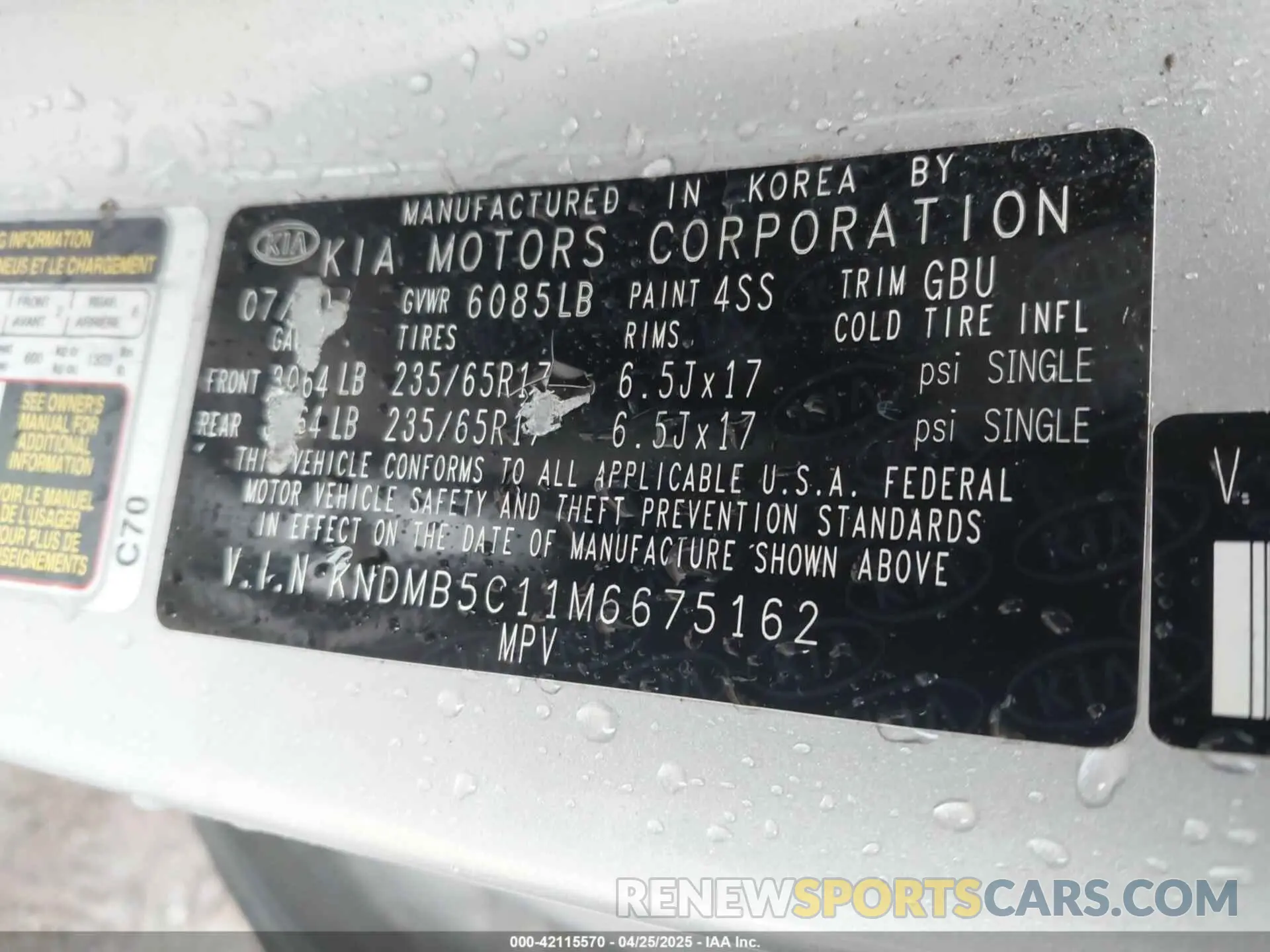 9 Photograph of a damaged car KNDMB5C11M6675162 KIA SEDONA 2021