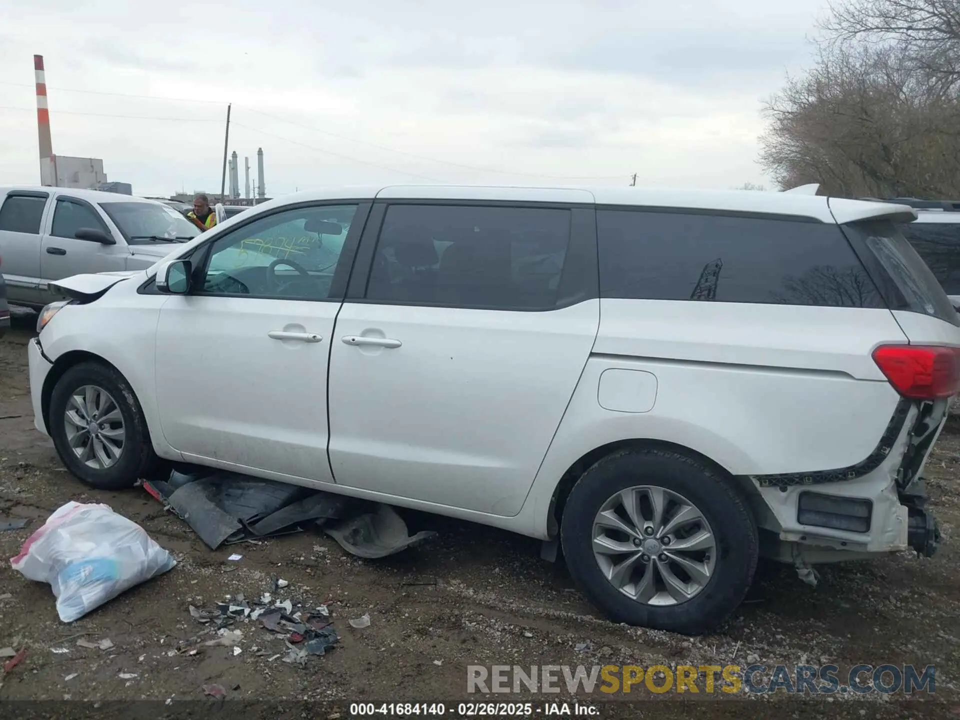 14 Фотография поврежденного автомобиля KNDMB5C19M6662112 KIA SEDONA 2021