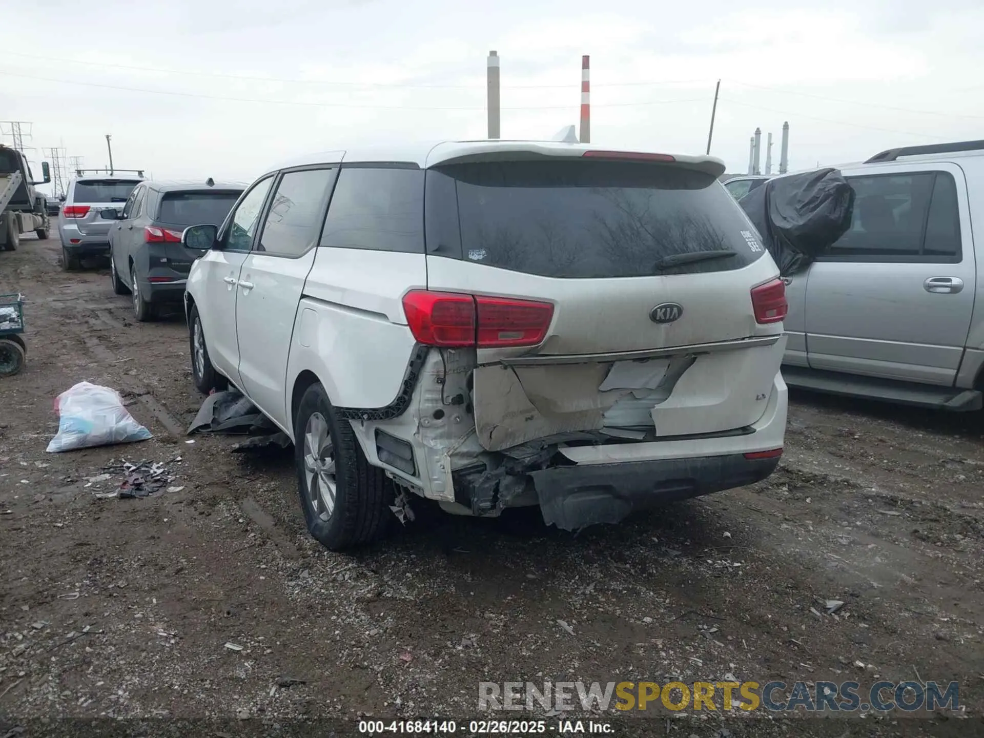 3 Фотография поврежденного автомобиля KNDMB5C19M6662112 KIA SEDONA 2021