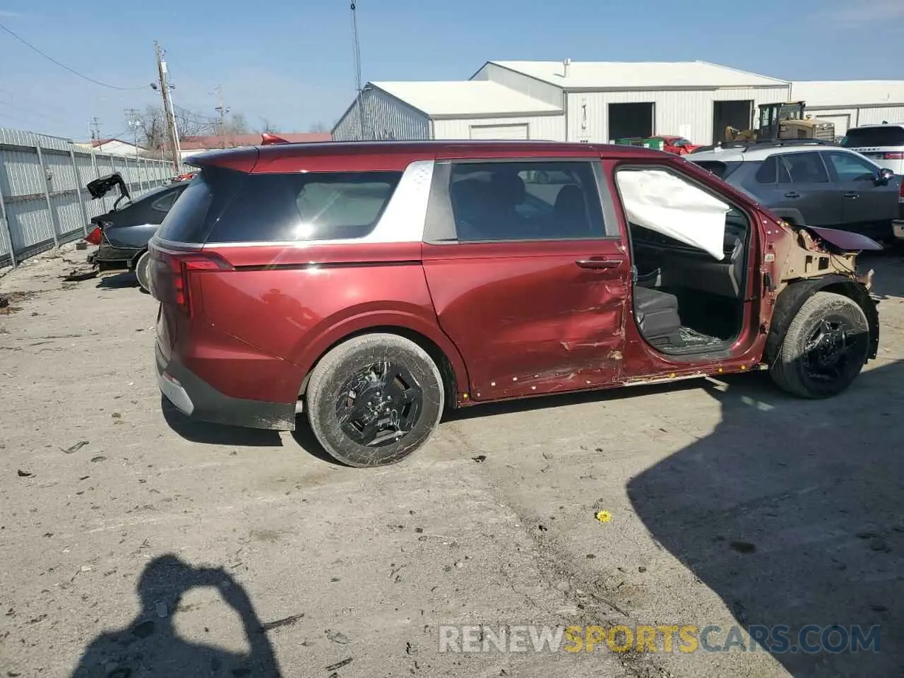 3 Photograph of a damaged car KNDNB5K34S6478720 KIA SEDONA 2025