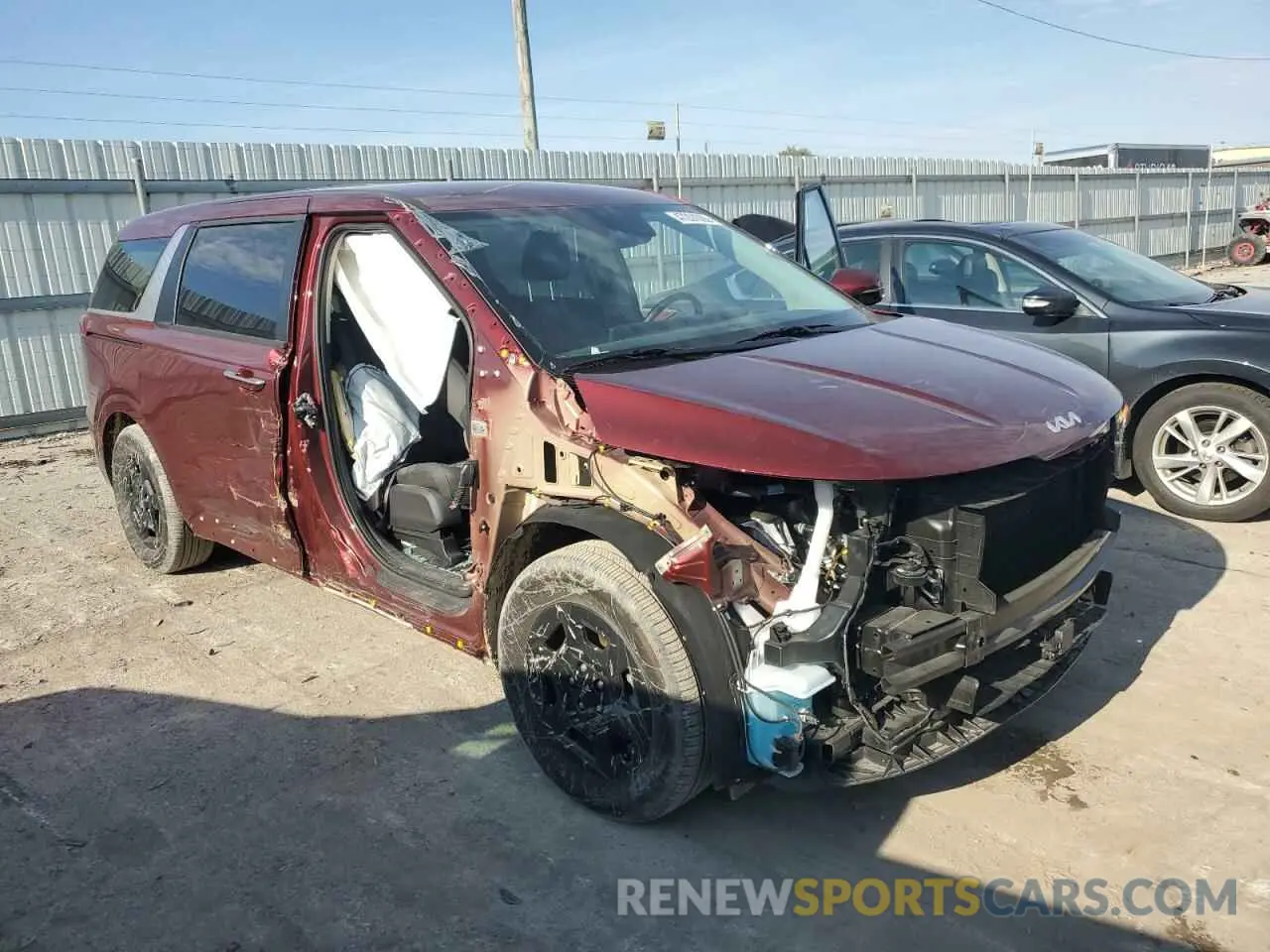 4 Photograph of a damaged car KNDNB5K34S6478720 KIA SEDONA 2025