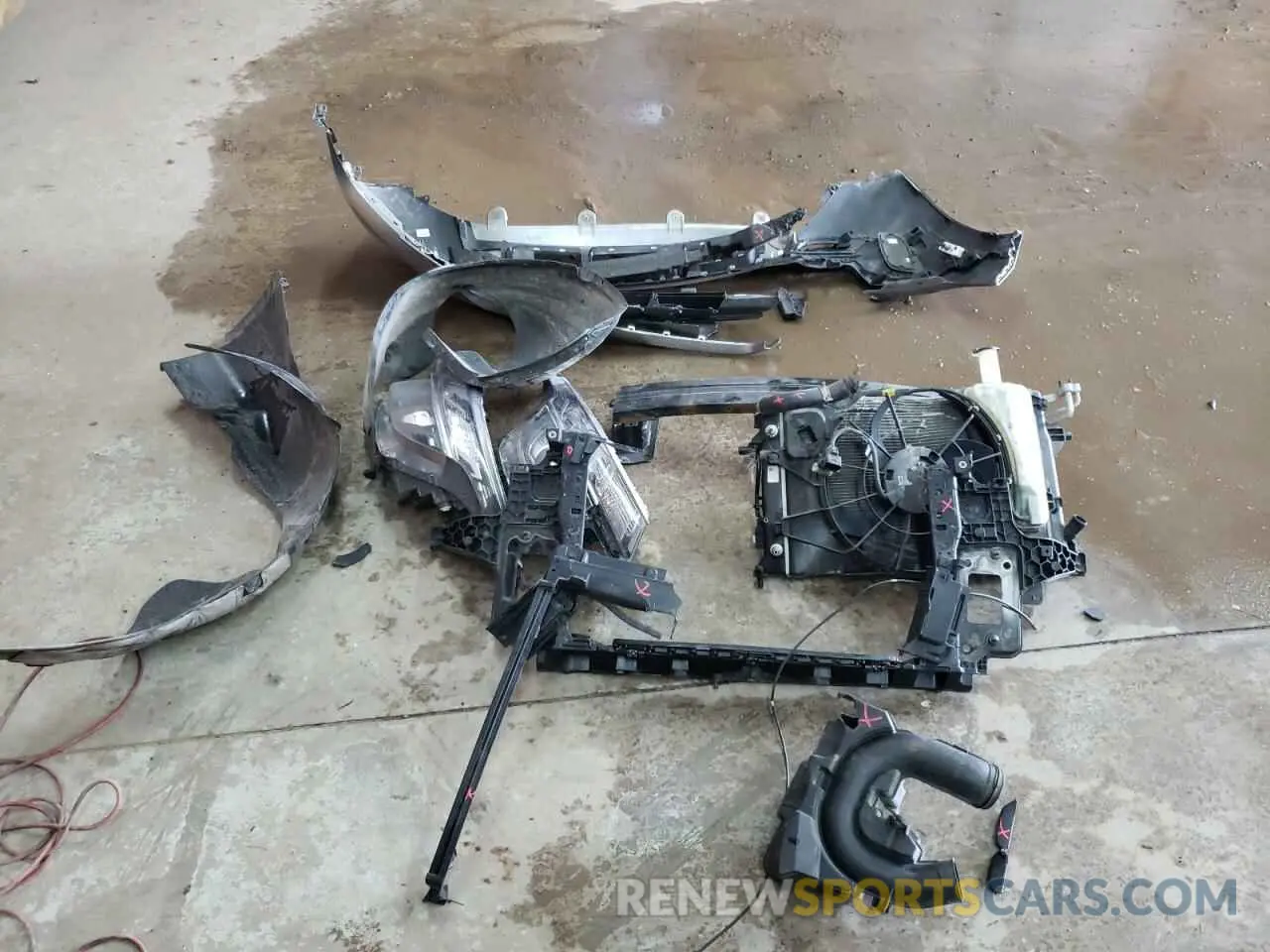 13 Photograph of a damaged car KNDEPCAA0M7044622 KIA SELTOS 2021