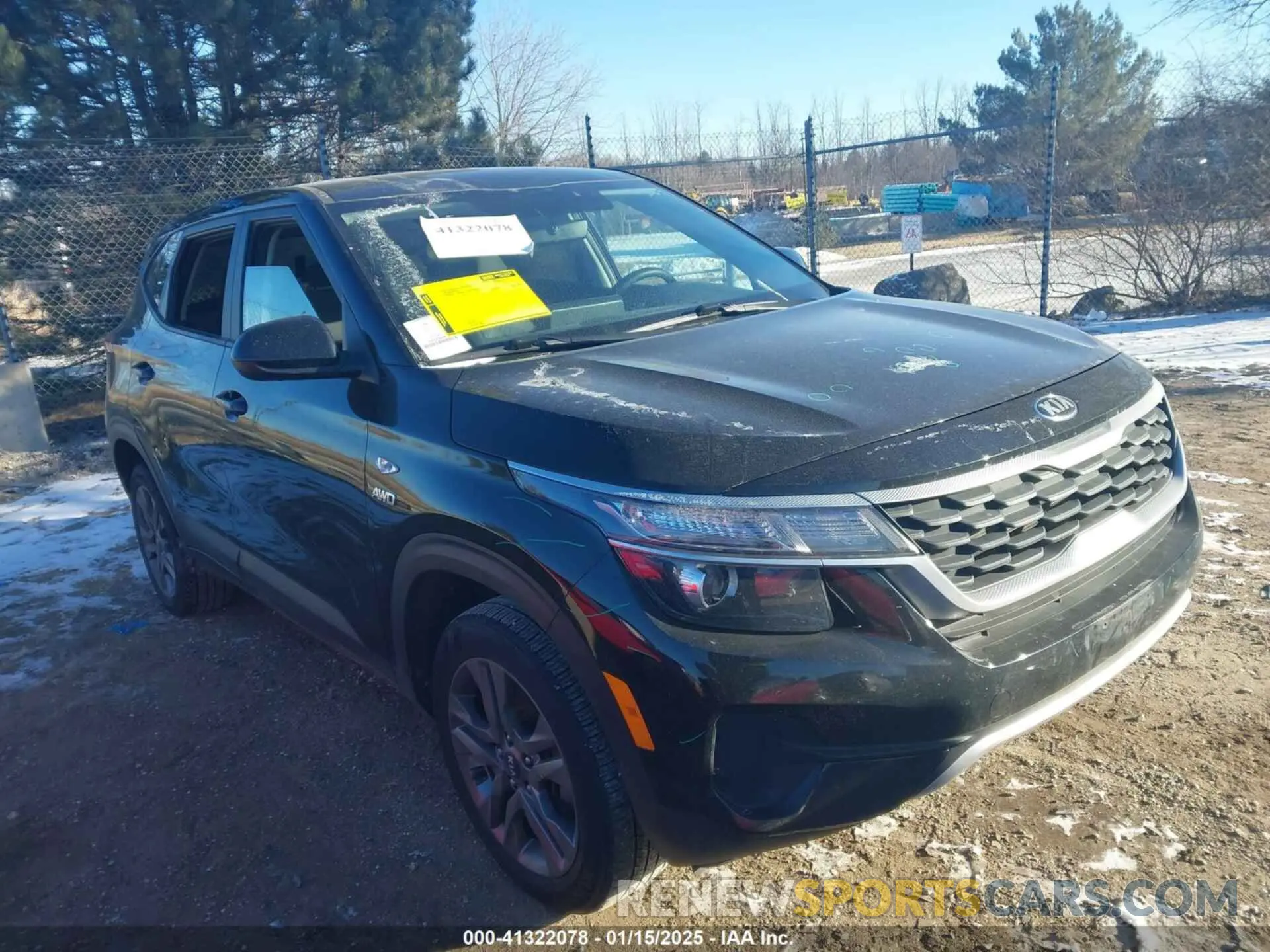 1 Photograph of a damaged car KNDEPCAA1M7229729 KIA SELTOS 2021