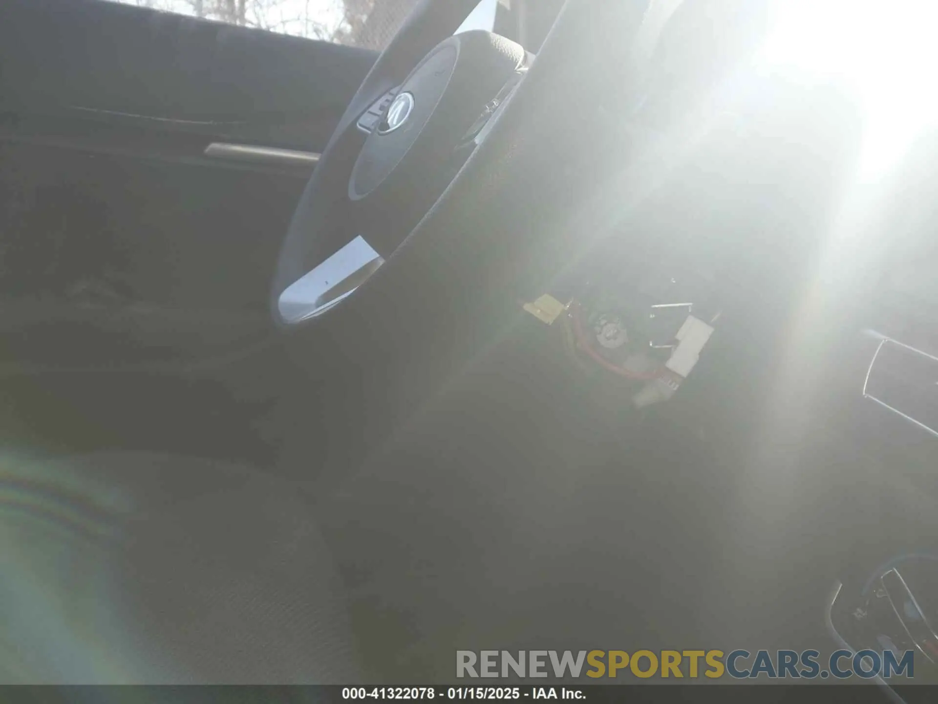 6 Photograph of a damaged car KNDEPCAA1M7229729 KIA SELTOS 2021
