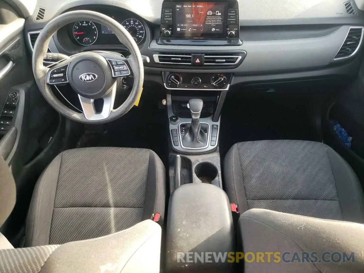 8 Photograph of a damaged car KNDEPCAA3M7081339 KIA SELTOS 2021