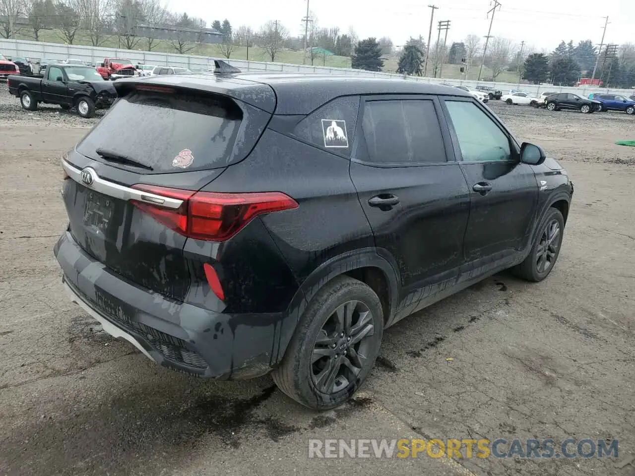 3 Photograph of a damaged car KNDEPCAA3M7094589 KIA SELTOS 2021