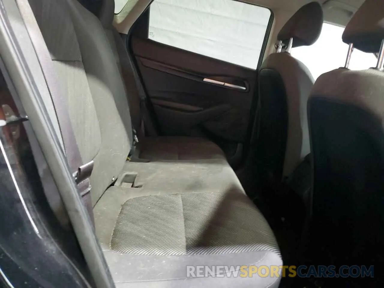 12 Photograph of a damaged car KNDEPCAA5M7162830 KIA SELTOS 2021