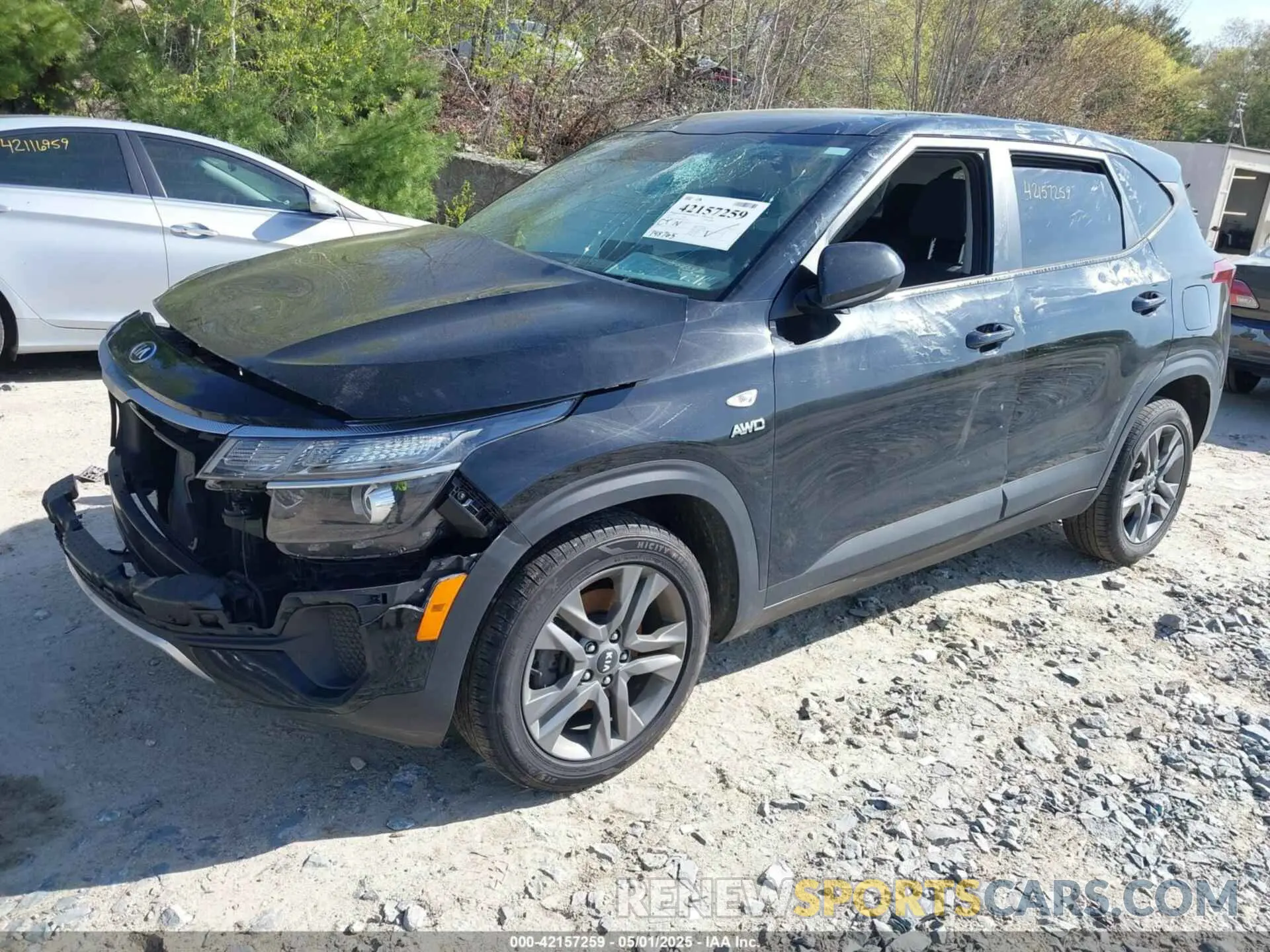 2 Photograph of a damaged car KNDEPCAA6M7114902 KIA SELTOS 2021