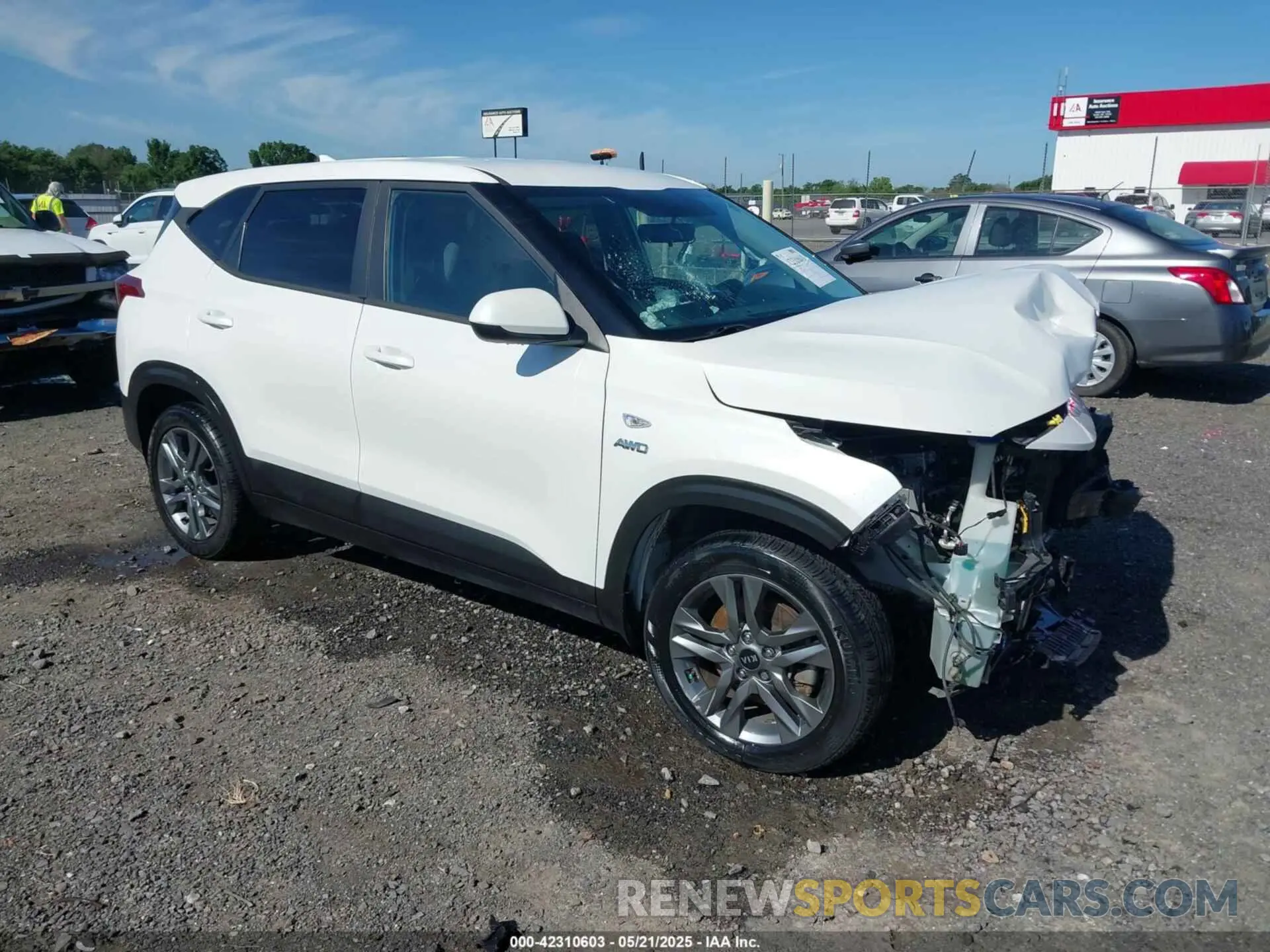 1 Photograph of a damaged car KNDEPCAA7M7049168 KIA SELTOS 2021