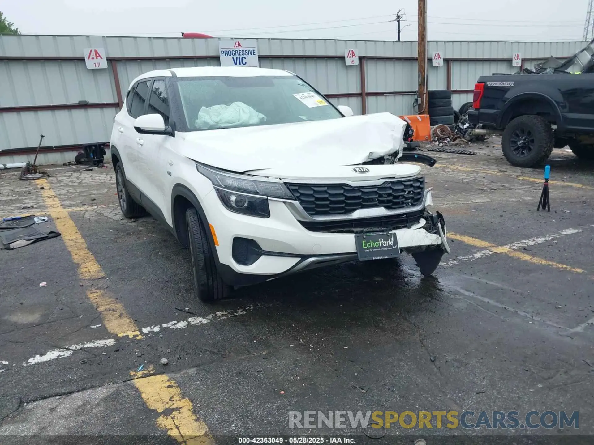 1 Photograph of a damaged car KNDEPCAA8M7048918 KIA SELTOS 2021