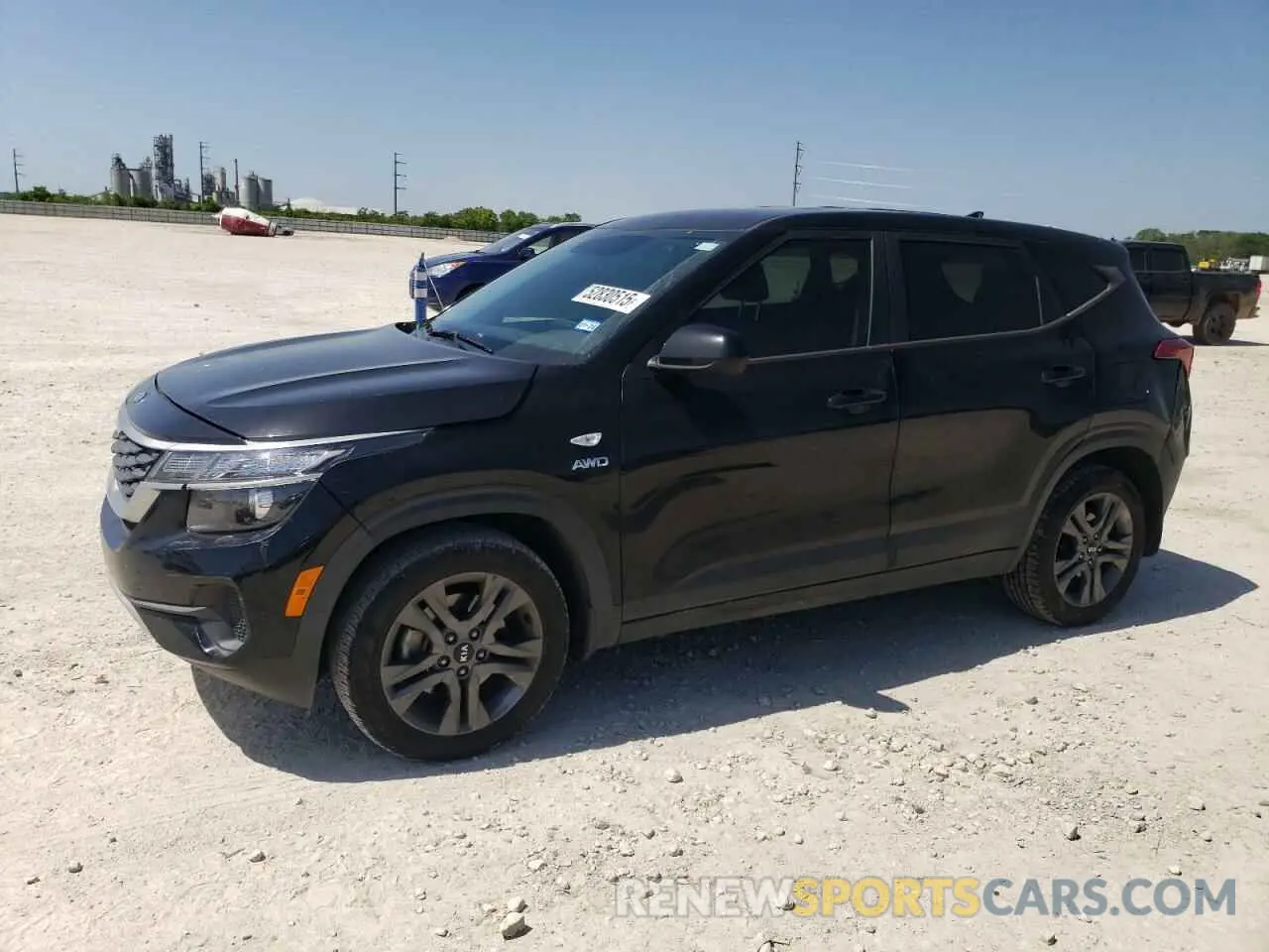1 Photograph of a damaged car KNDEPCAA8M7095138 KIA SELTOS 2021