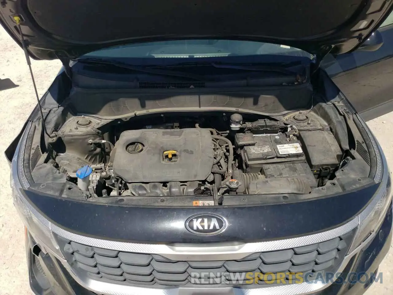 13 Photograph of a damaged car KNDEPCAA8M7095138 KIA SELTOS 2021