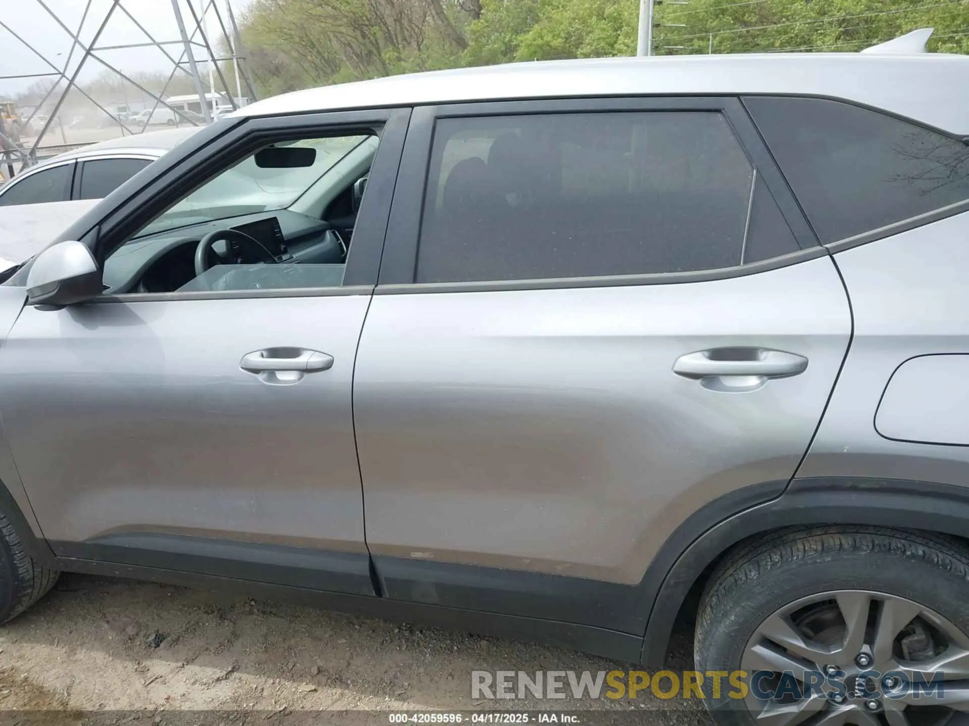 14 Фотография поврежденного автомобиля KNDEPCAA8M7104890 KIA SELTOS 2021