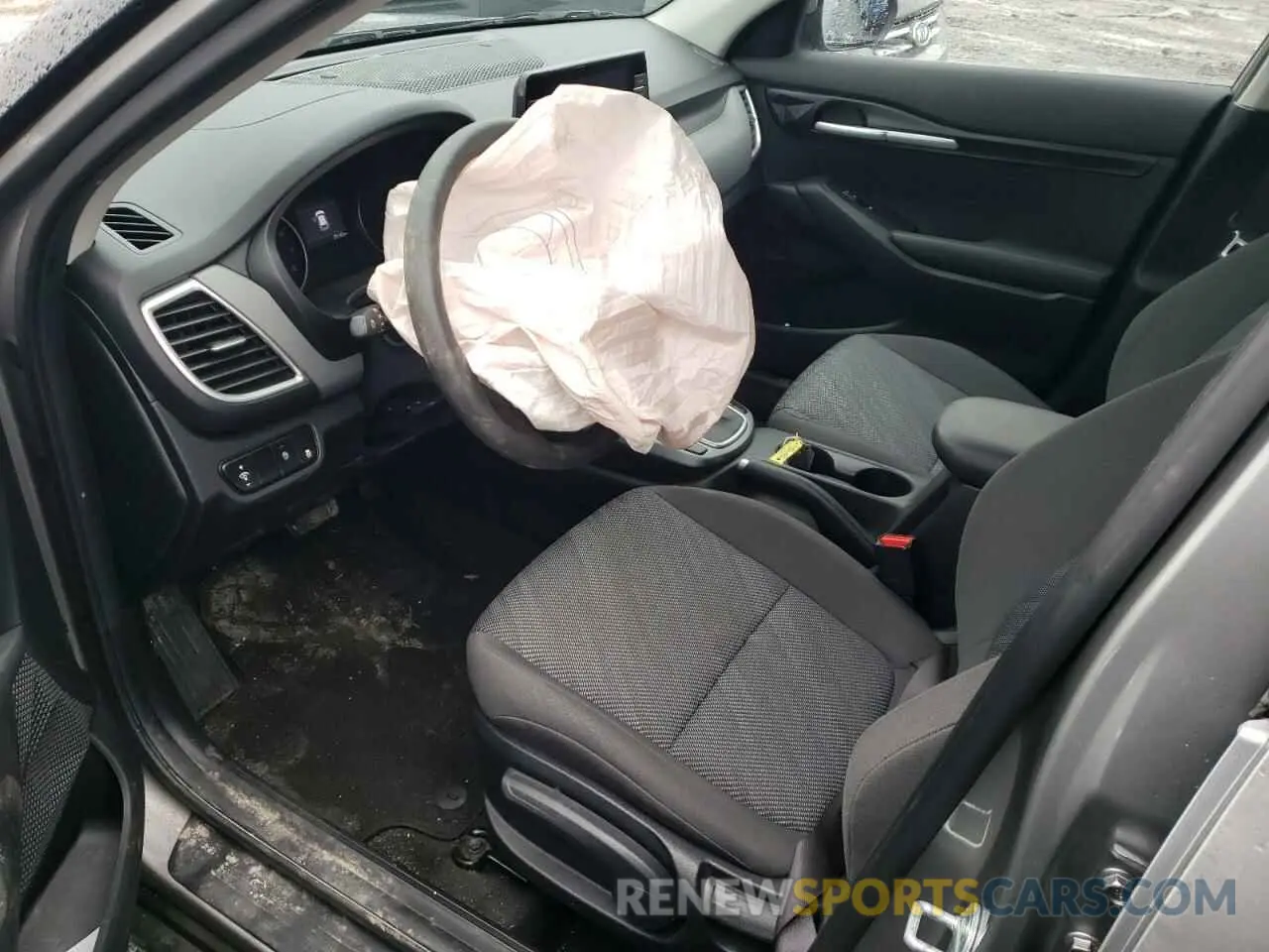 7 Photograph of a damaged car KNDEPCAA8M7116473 KIA SELTOS 2021