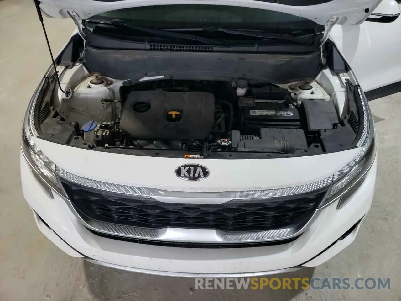 12 Photograph of a damaged car KNDERCAA0M7088467 KIA SELTOS 2021
