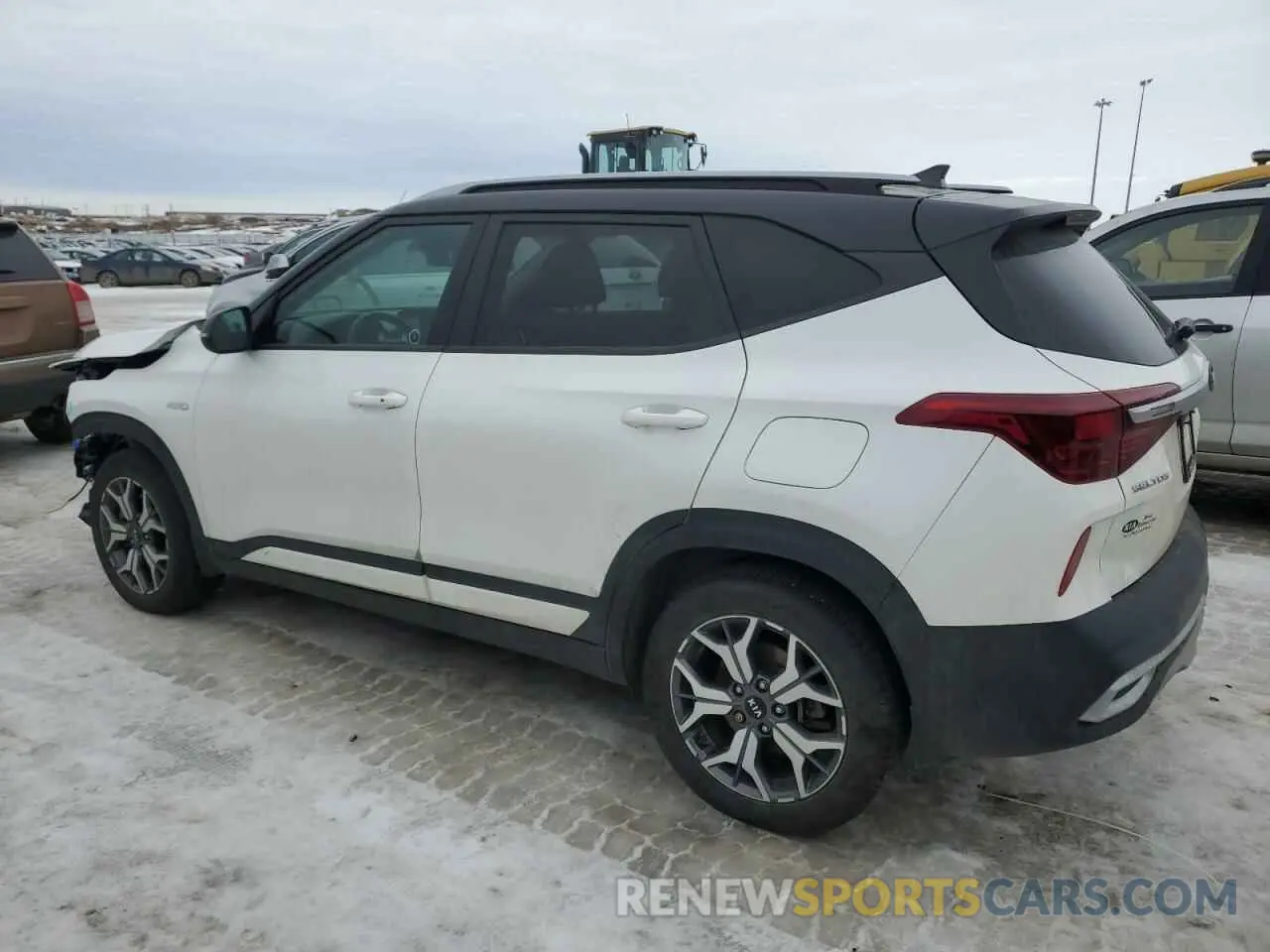 2 Фотография поврежденного автомобиля KNDERCAA2M7161225 KIA SELTOS 2021