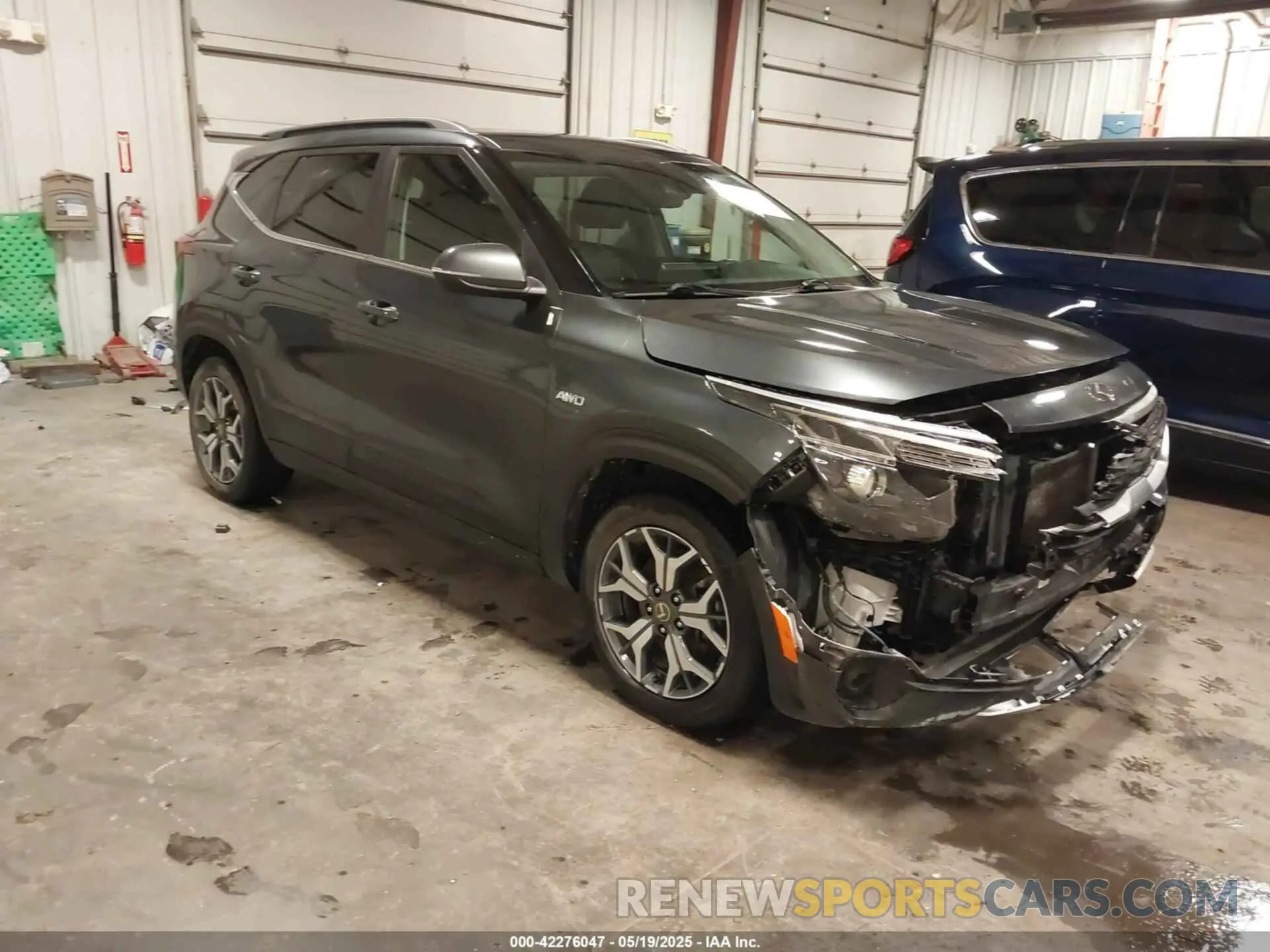 1 Photograph of a damaged car KNDERCAA4M7139369 KIA SELTOS 2021