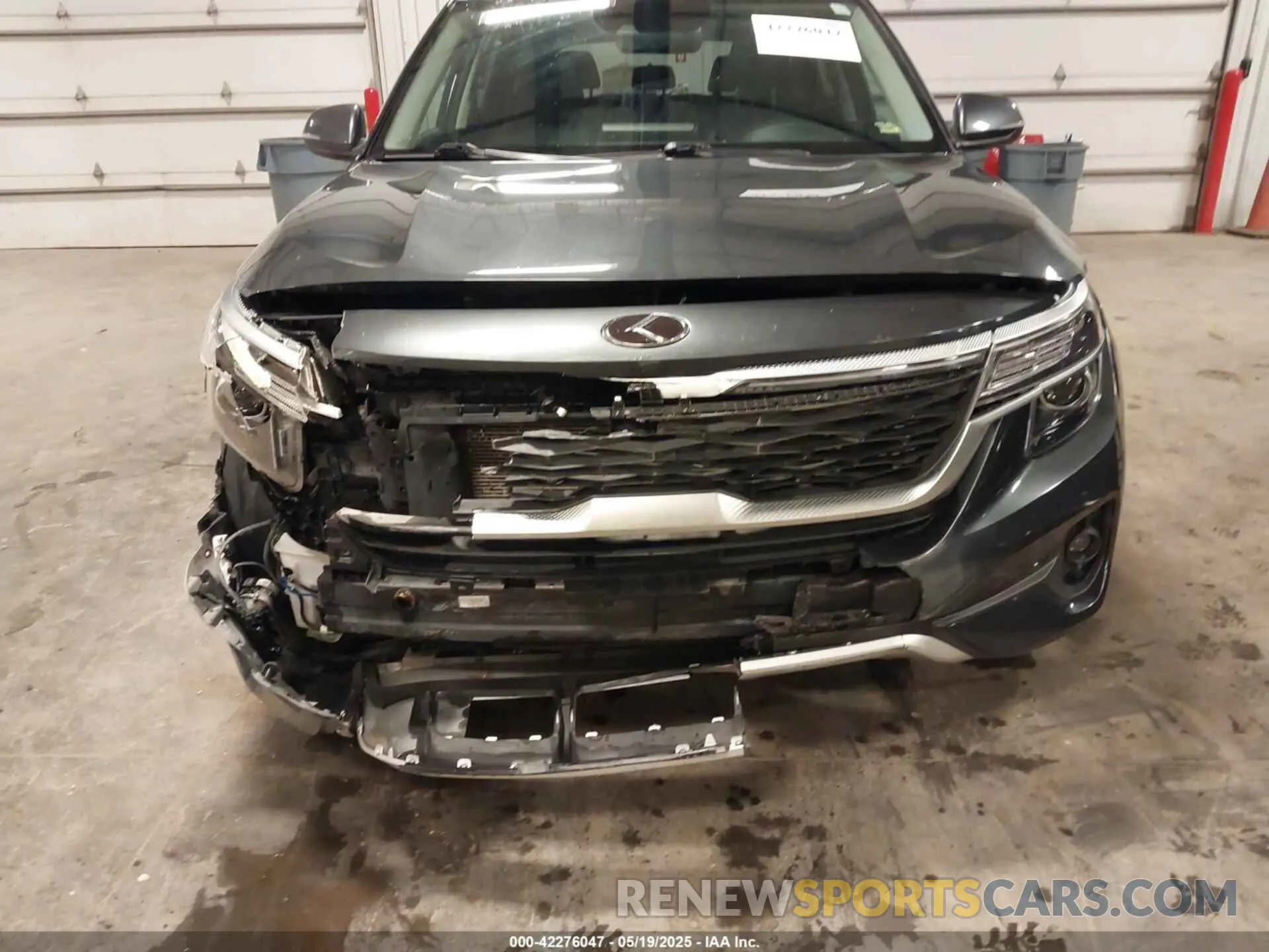 6 Photograph of a damaged car KNDERCAA4M7139369 KIA SELTOS 2021