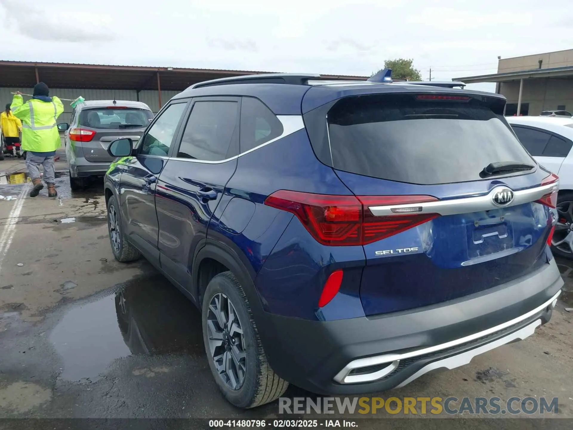 3 Фотография поврежденного автомобиля KNDERCAA7M7103353 KIA SELTOS 2021