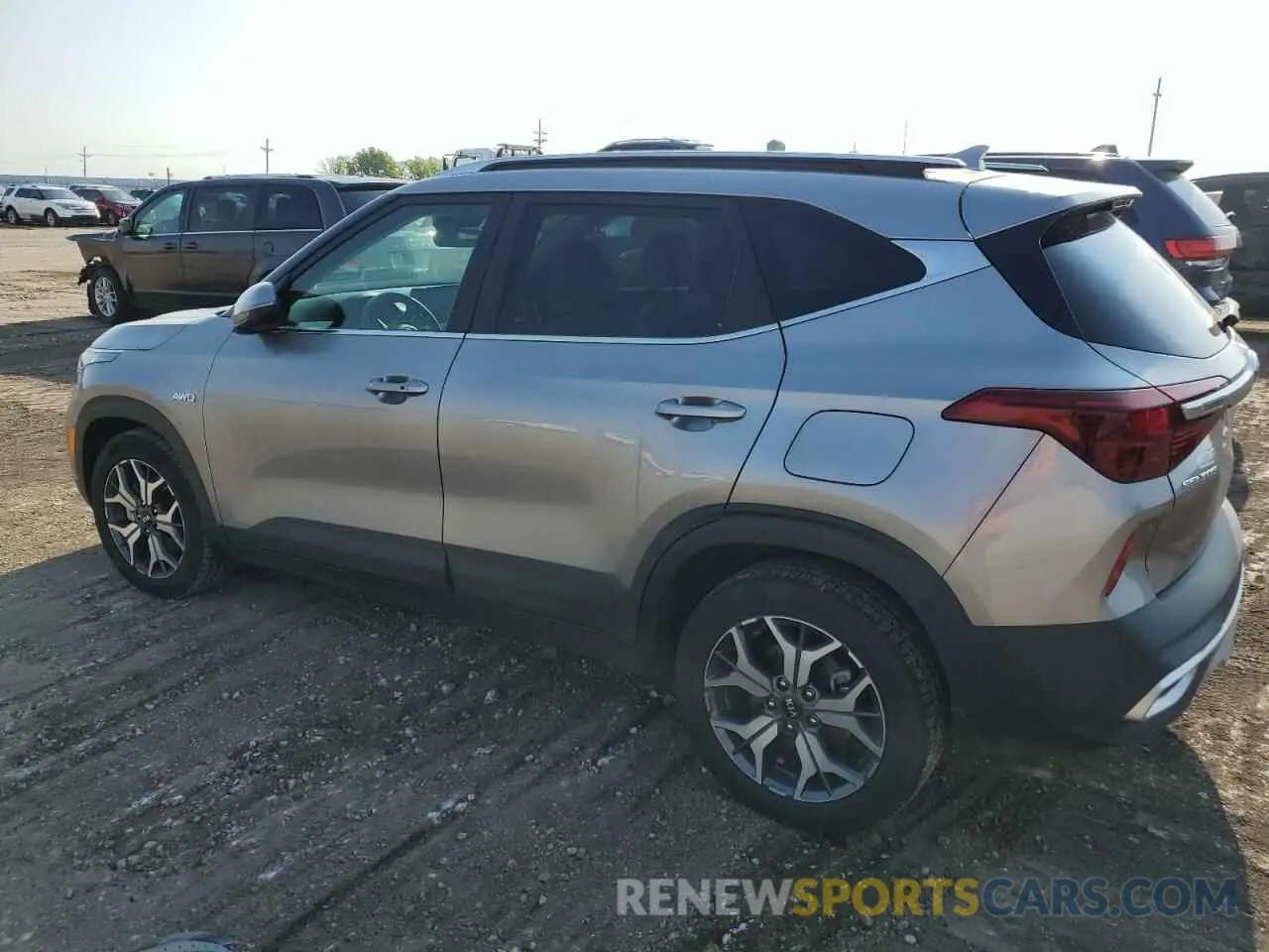 2 Фотография поврежденного автомобиля KNDERCAA7M7122680 KIA SELTOS 2021