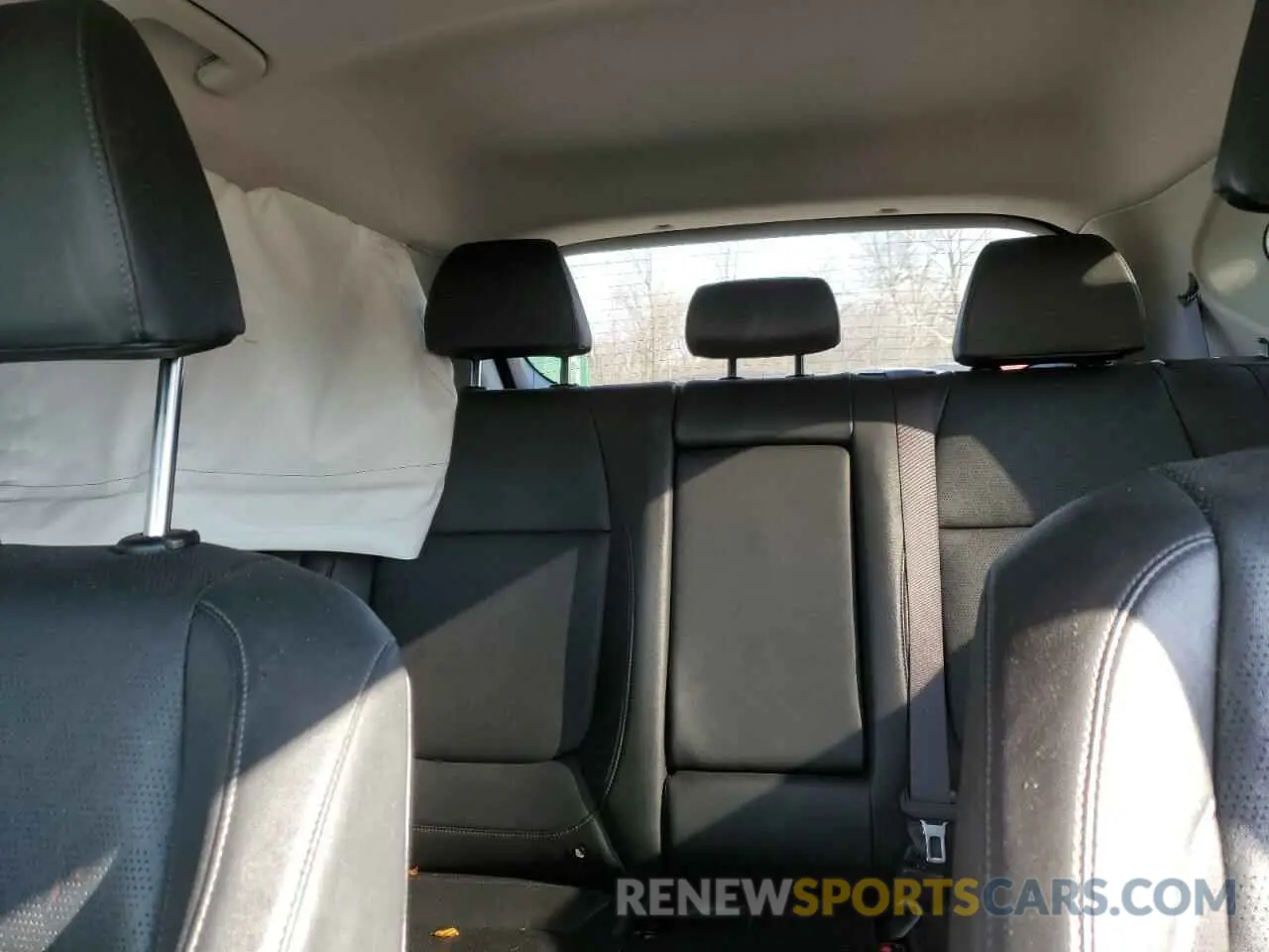 10 Фотография поврежденного автомобиля KNDERCAAXM7112533 KIA SELTOS 2021