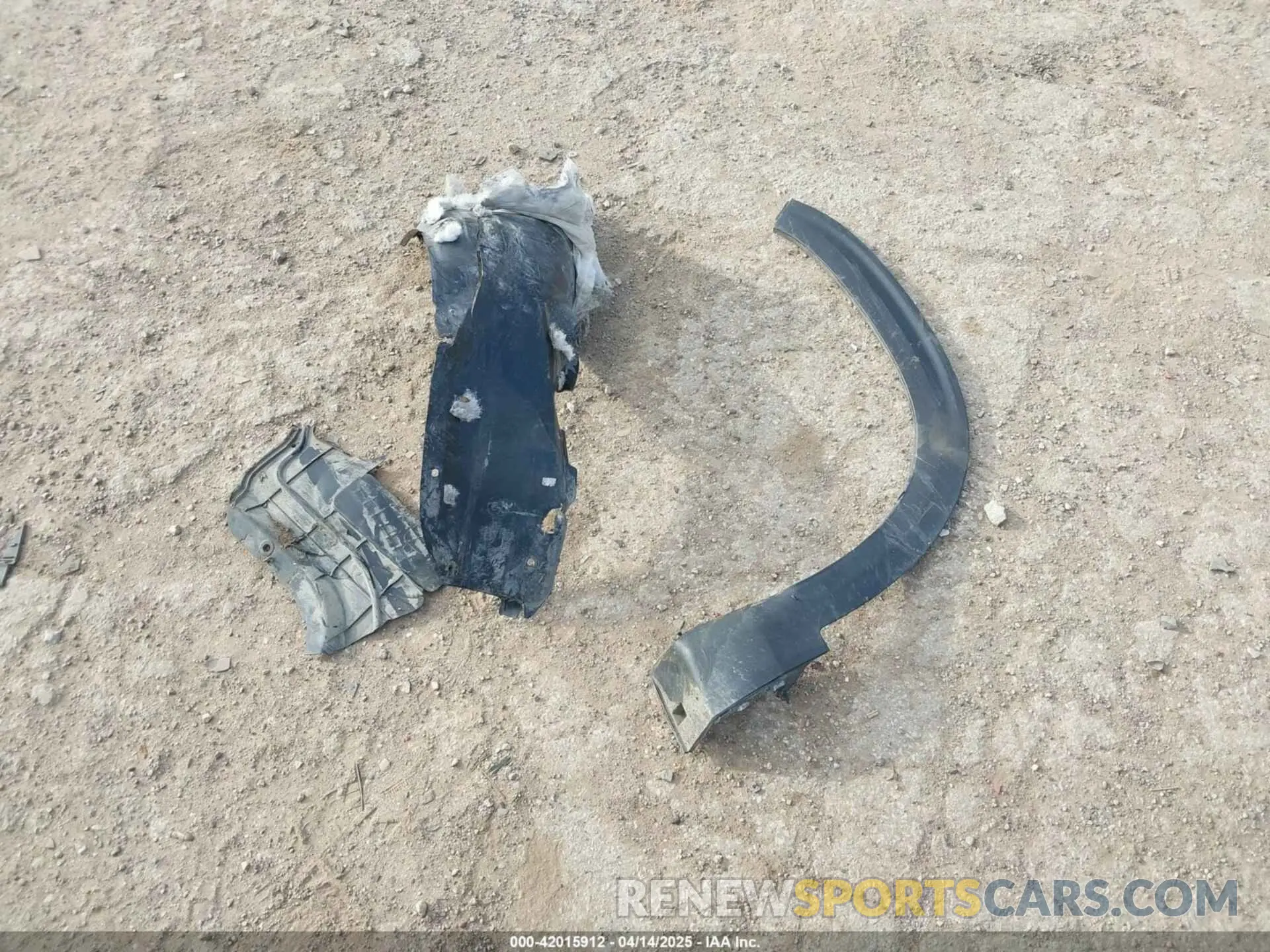 12 Photograph of a damaged car KNDERCAAXM7228380 KIA SELTOS 2021