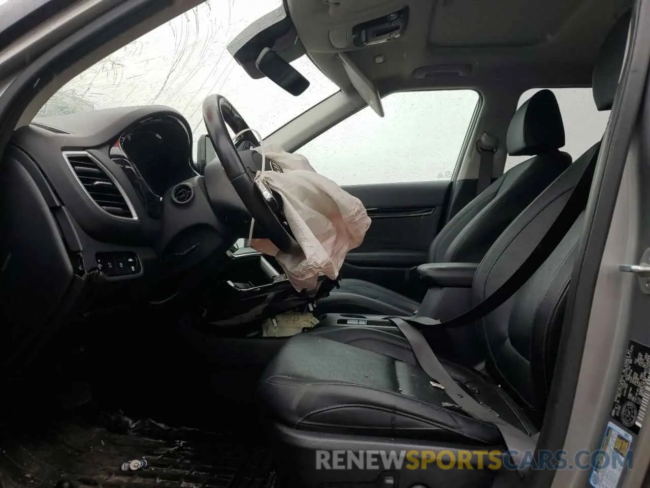 7 Photograph of a damaged car KNDETCA20M7124894 KIA SELTOS 2021