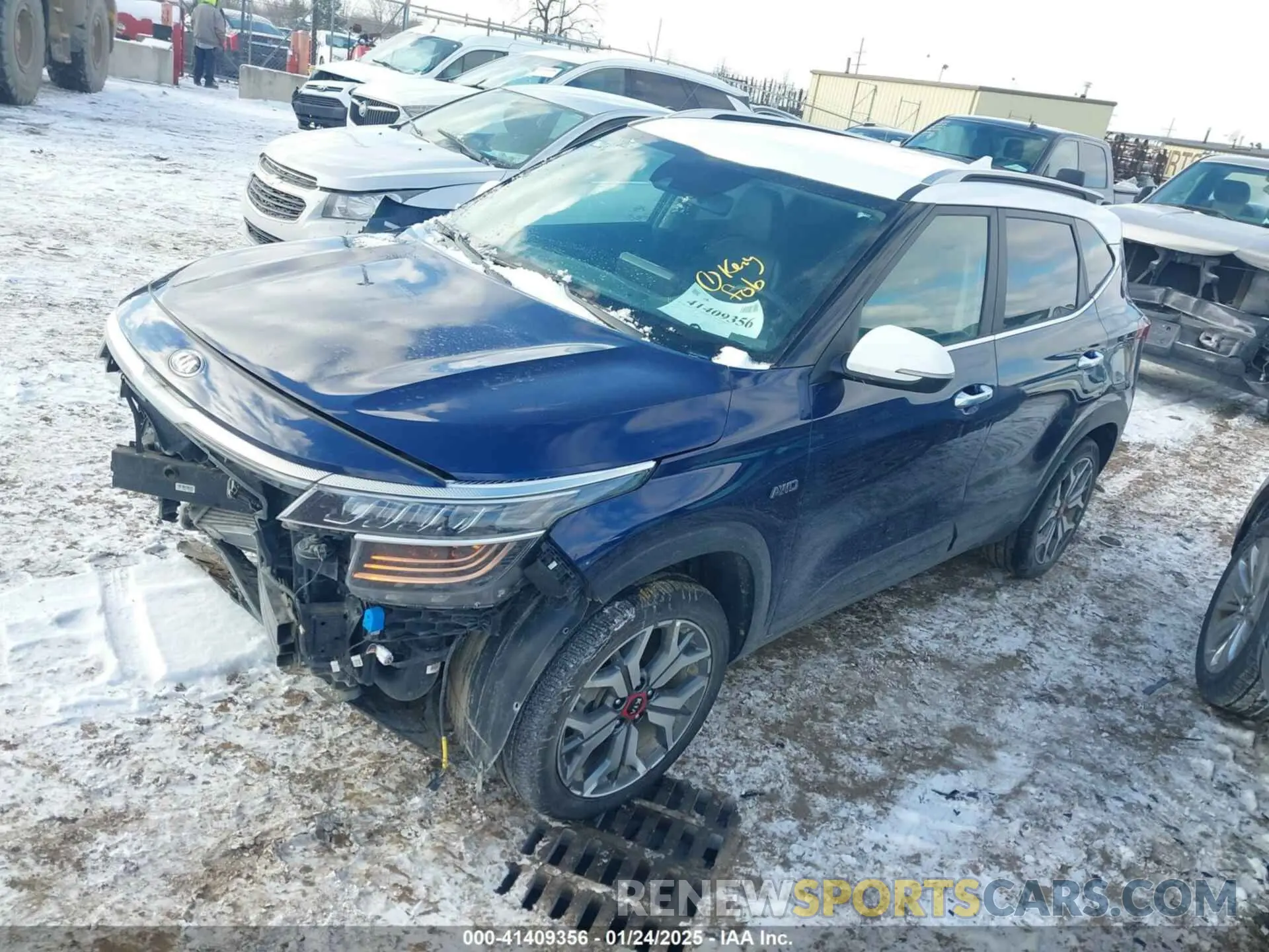 2 Фотография поврежденного автомобиля KNDETCA21M7185753 KIA SELTOS 2021