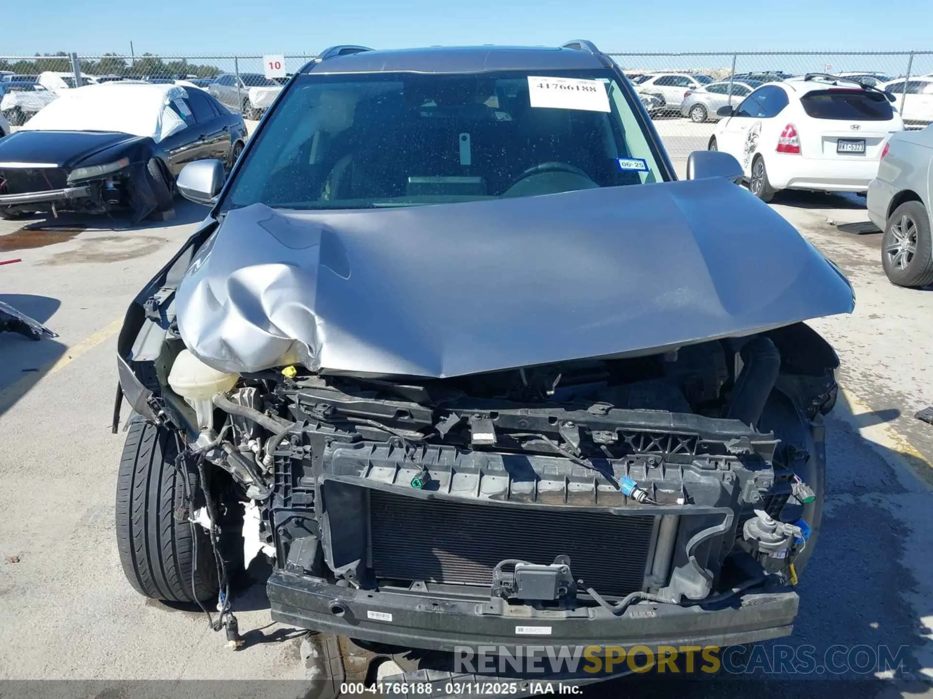 13 Photograph of a damaged car KNDETCA22M7058882 KIA SELTOS 2021